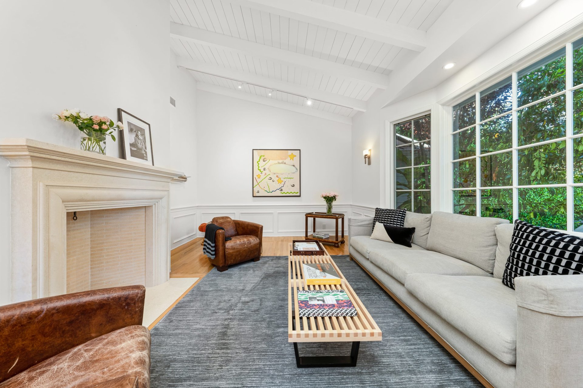 181 N Canyon View Dr, Brentwood
