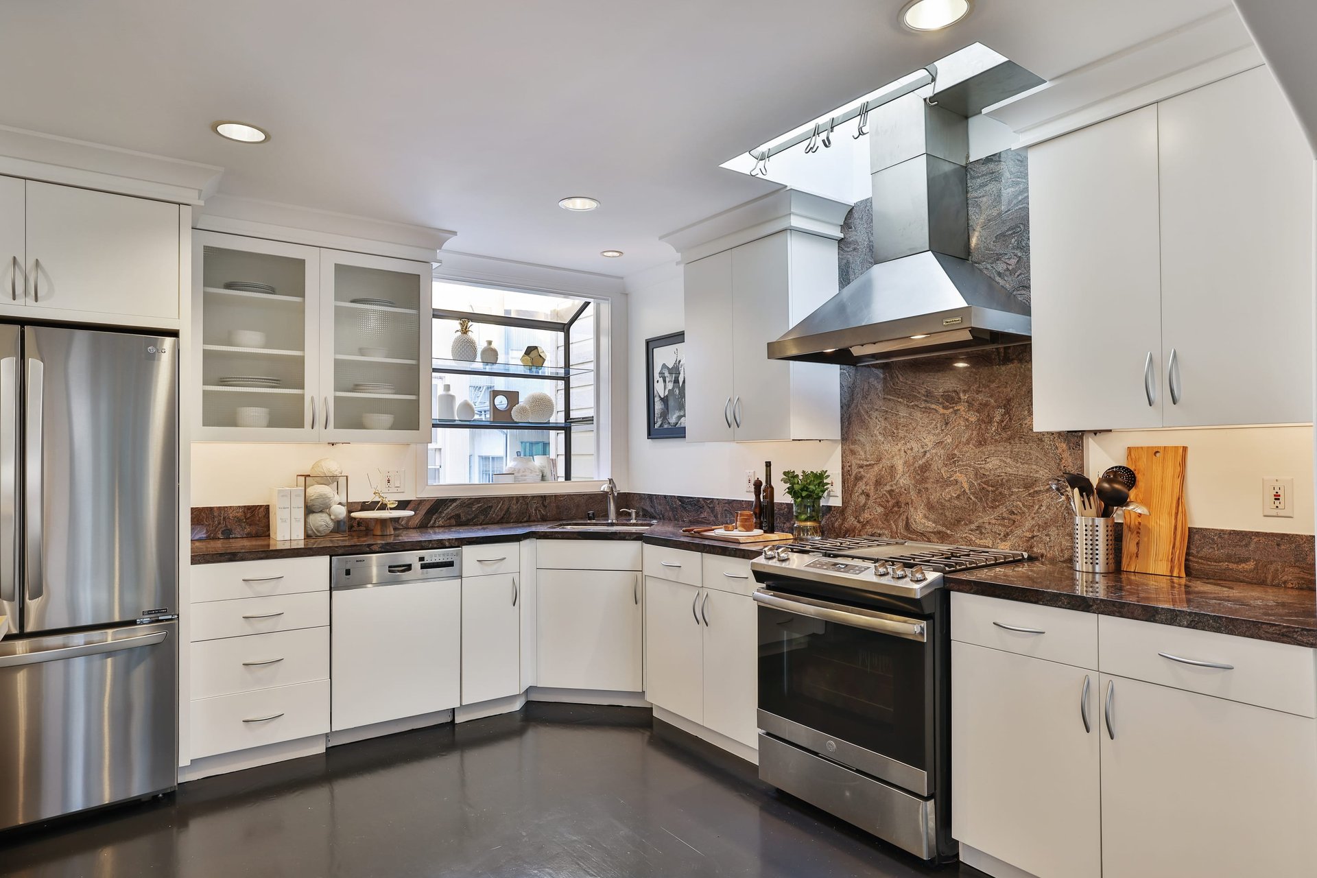 Full-floor Penthouse in Pacific Heights