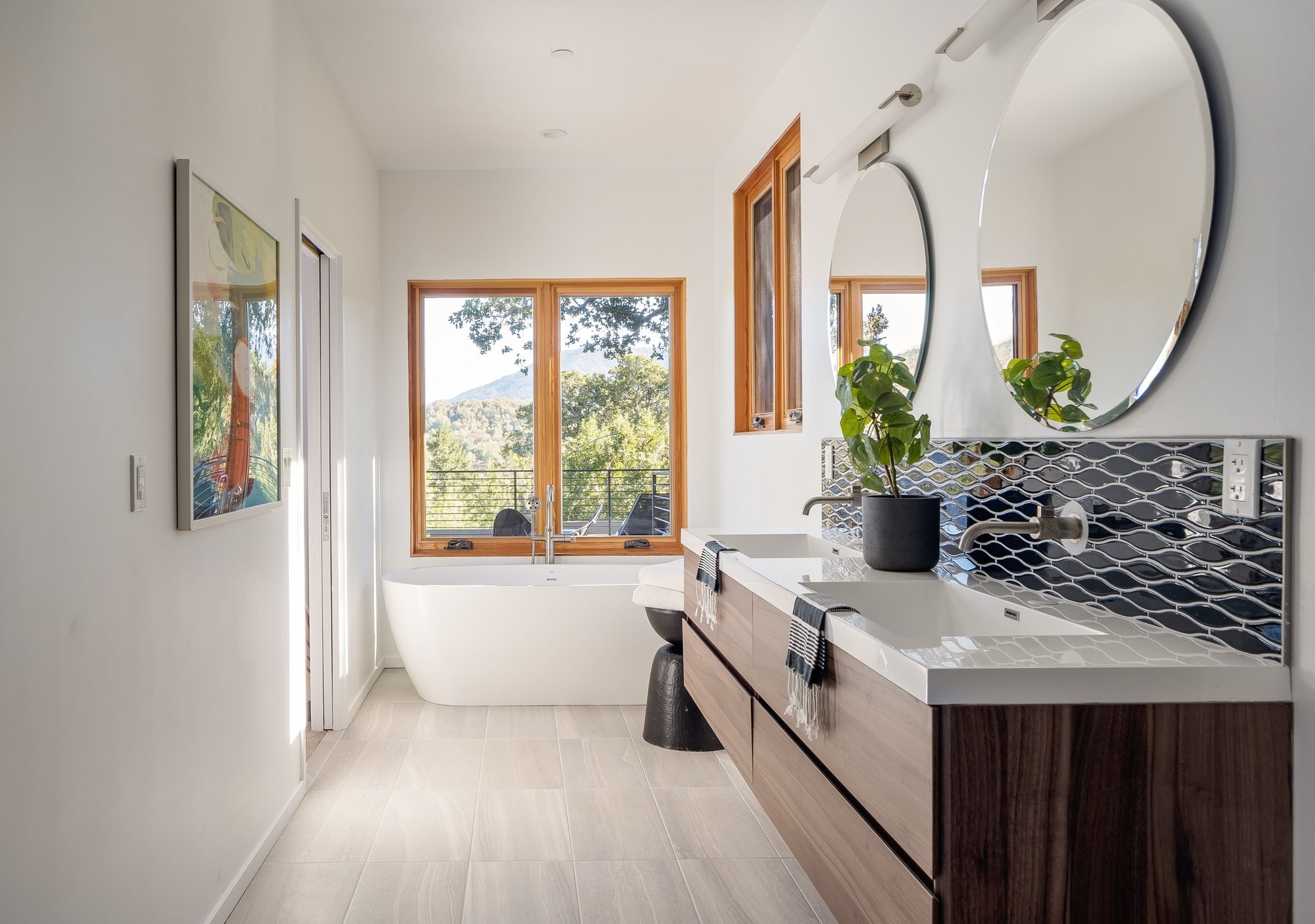 Modern Home with Organic Materials and Crisp Lines- Represented Buyer
