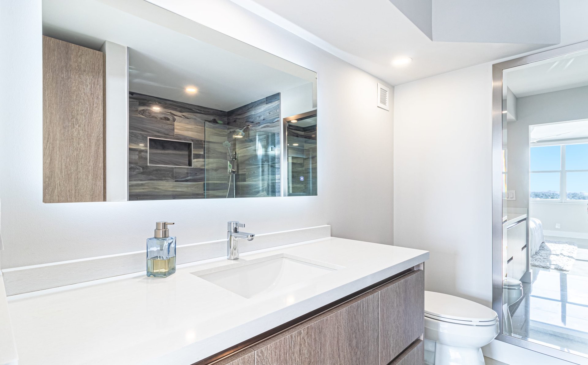 511 Bayshore Dr Unit: PH-6