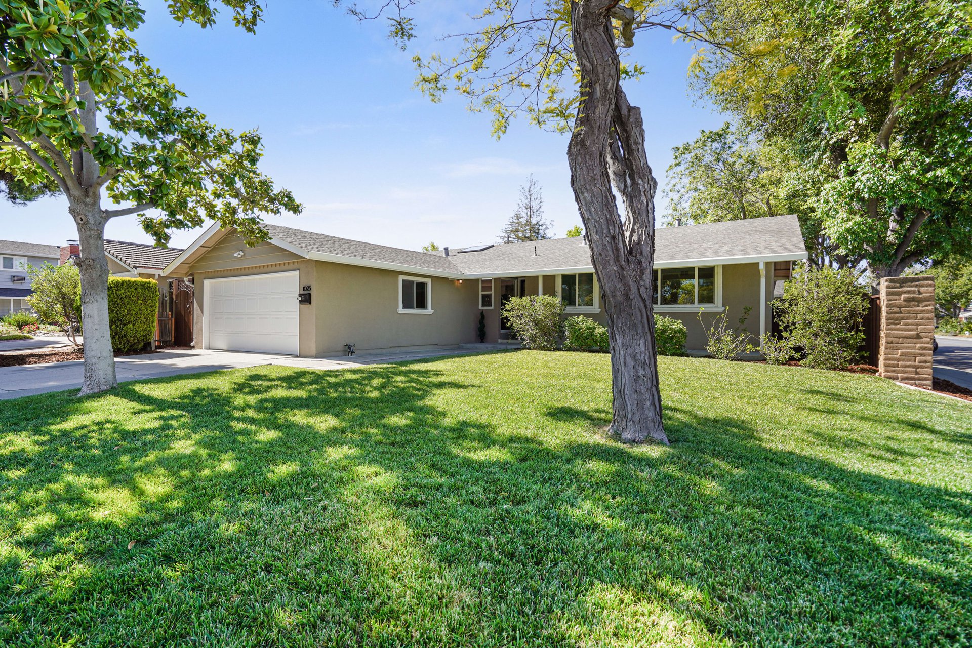1025 Thistle Court
