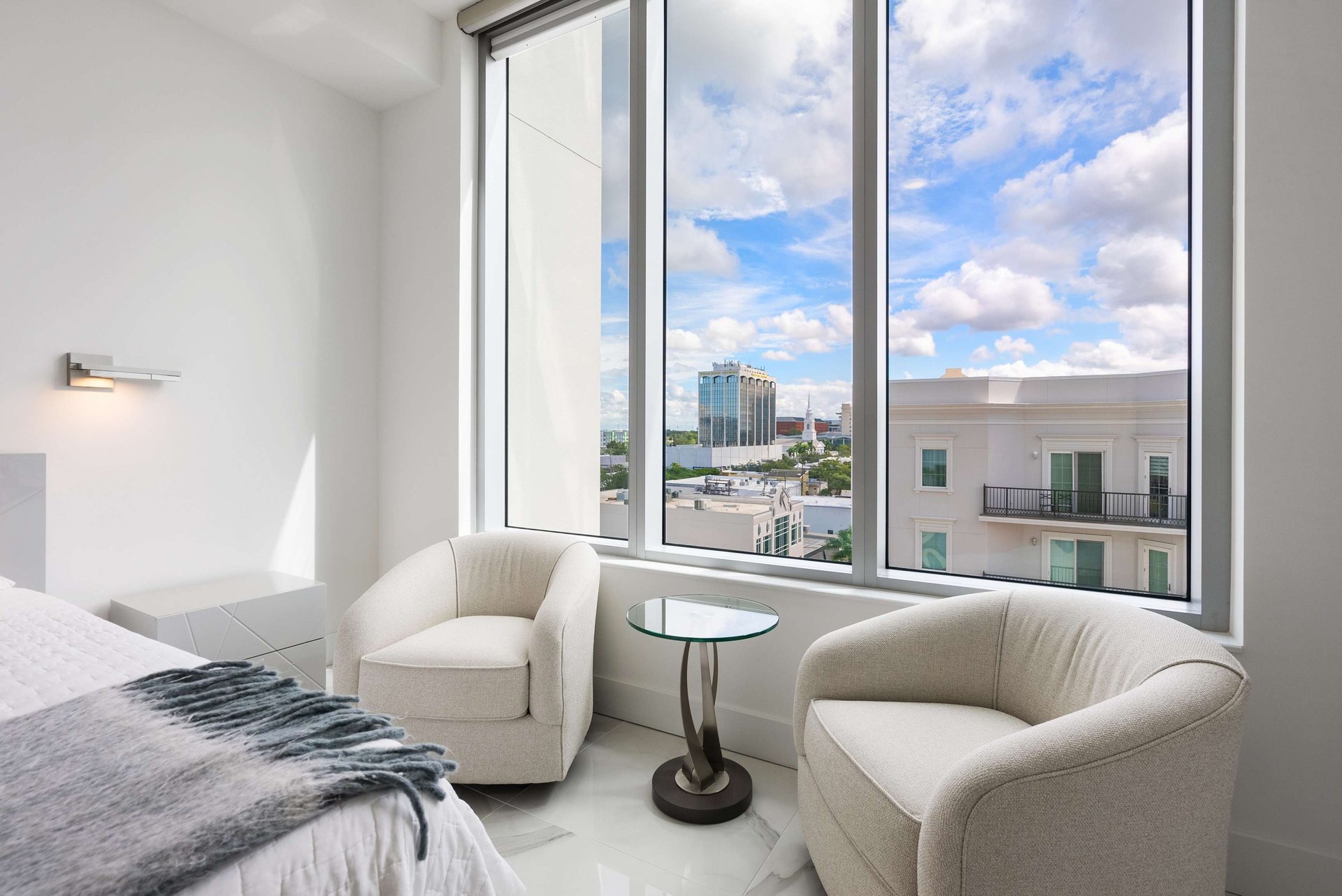 111 S PINEAPPLE AVE #605