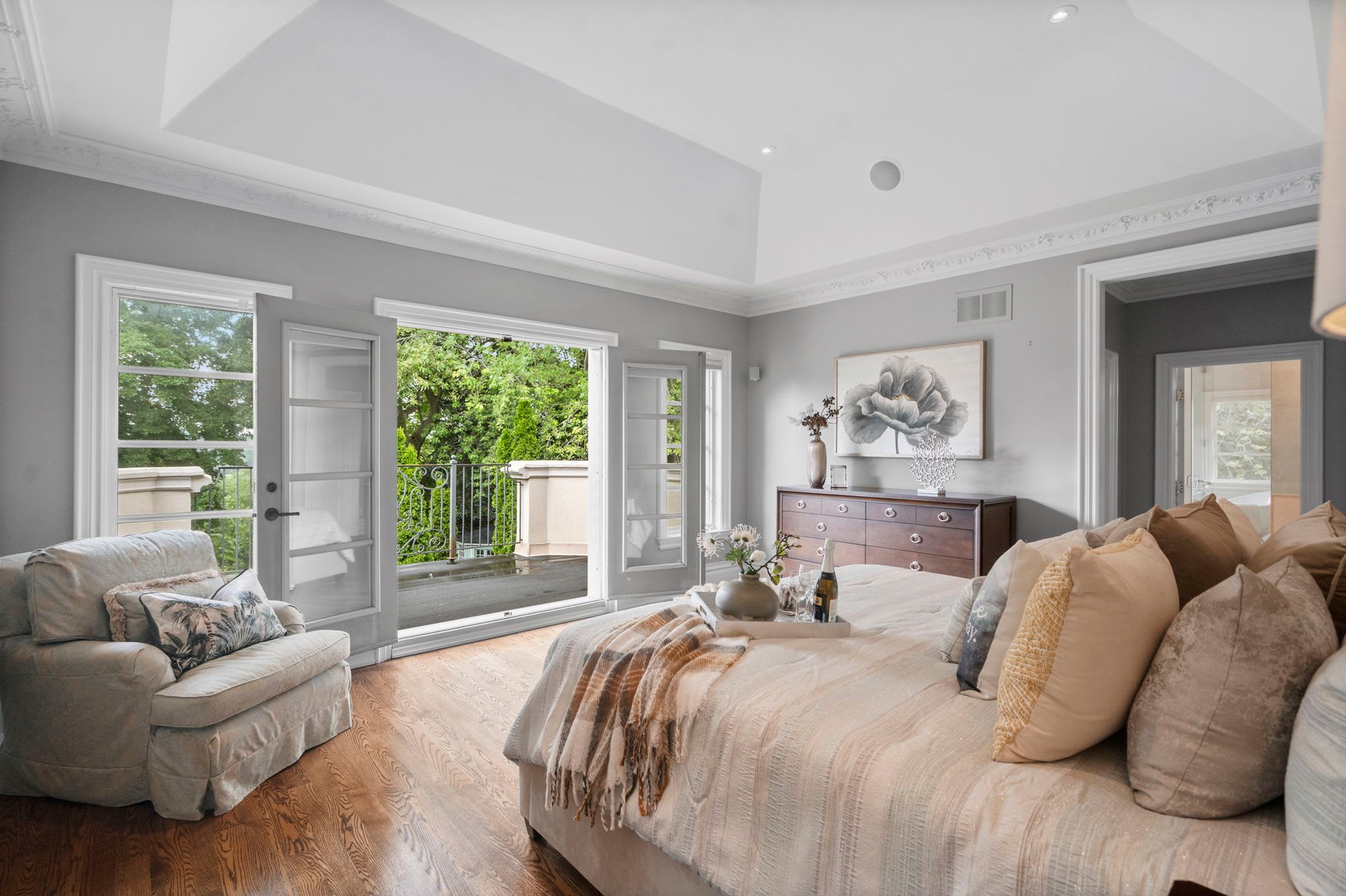 SOLD: Breathtaking Ravine Property!