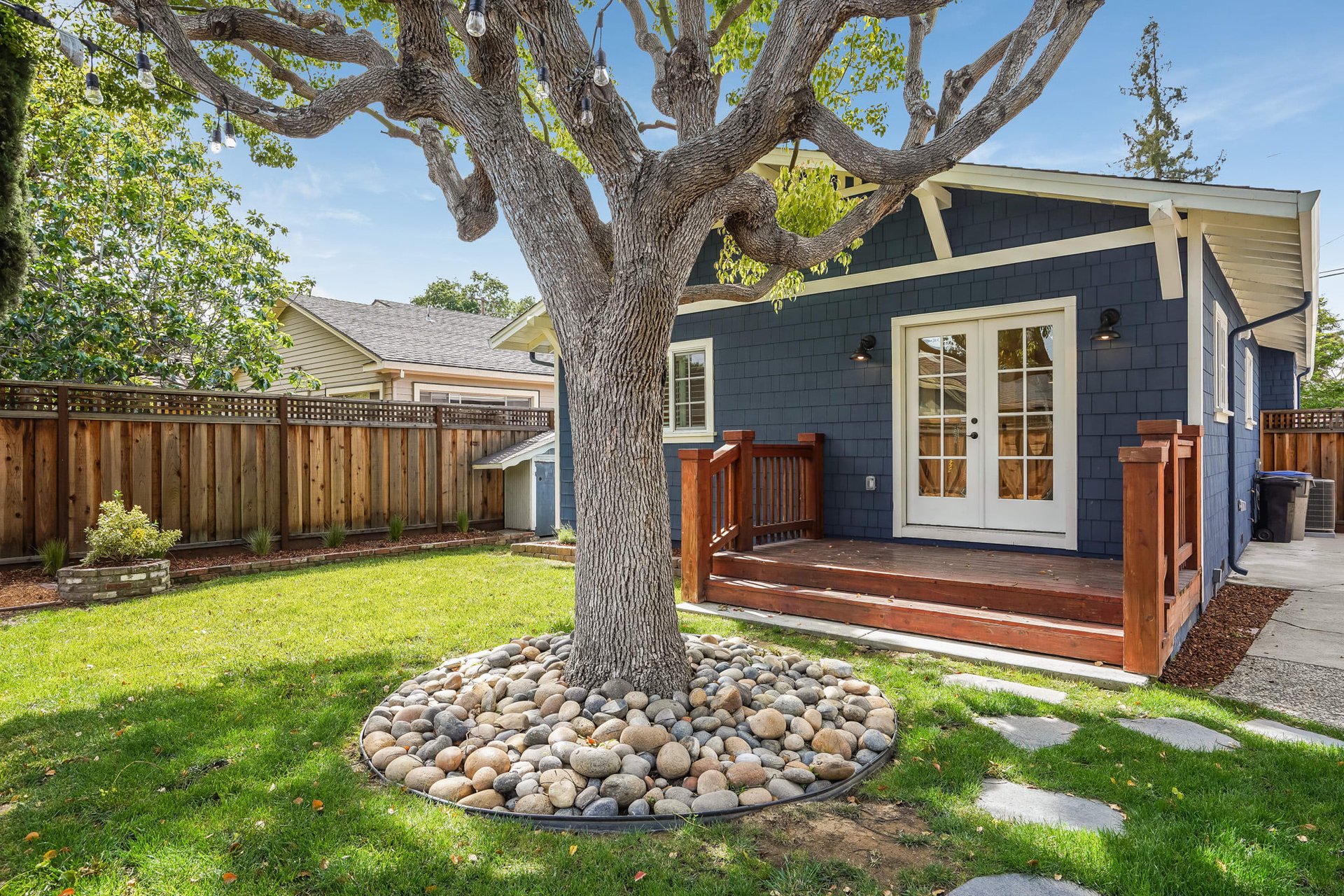 1188 Singletary Ave
