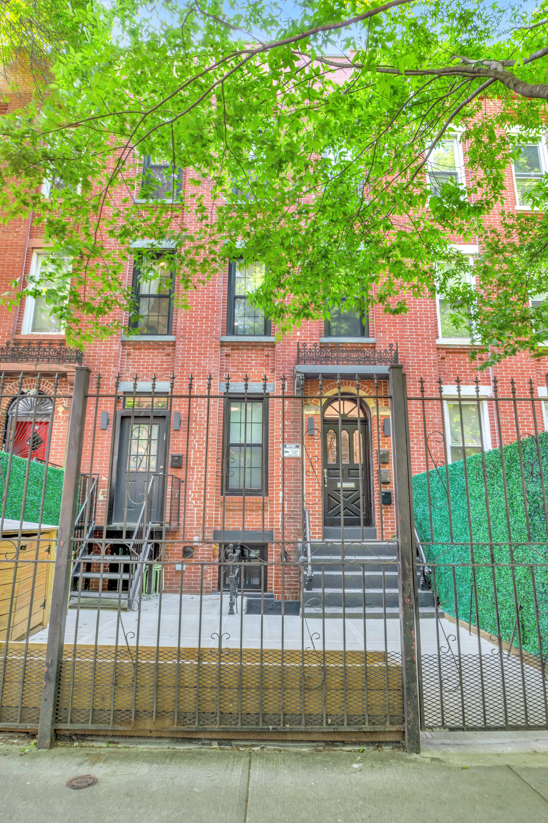 1101 Putnam Avenue, Unit 3