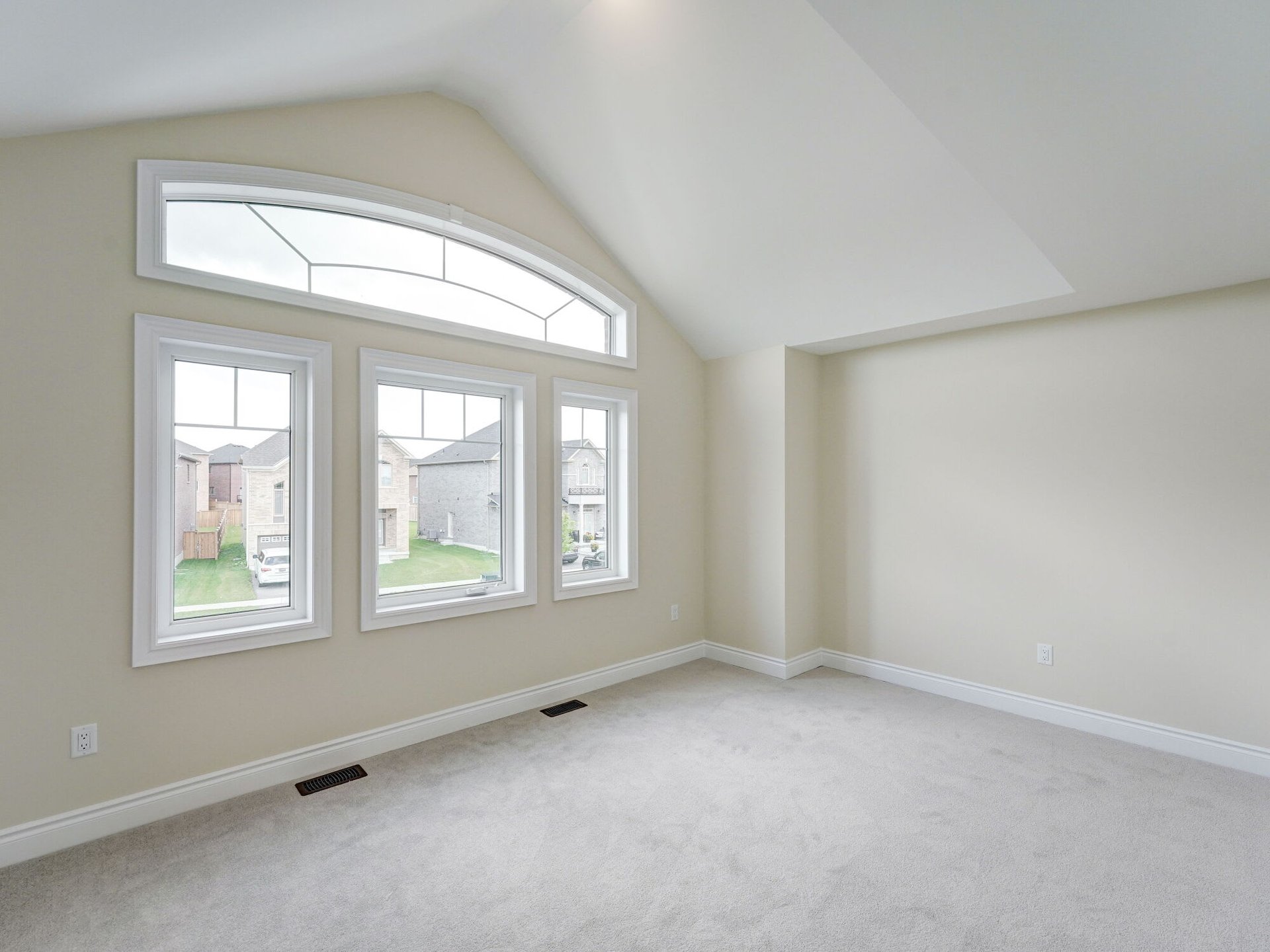 262 West Park Ave