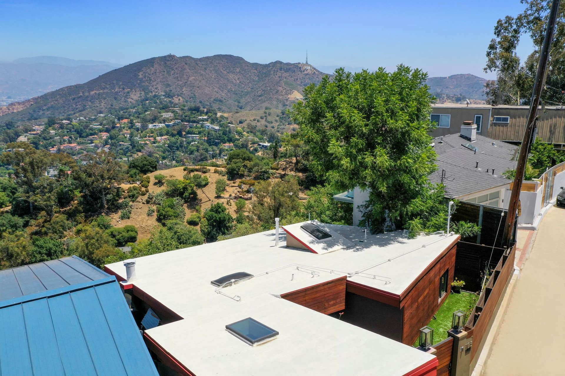  7185 Pacific View Dr