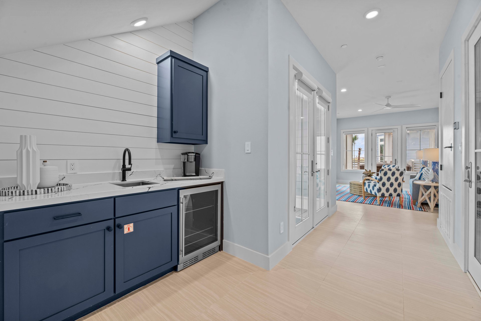 324 Darling Lane, Port Aransas, TX 78373