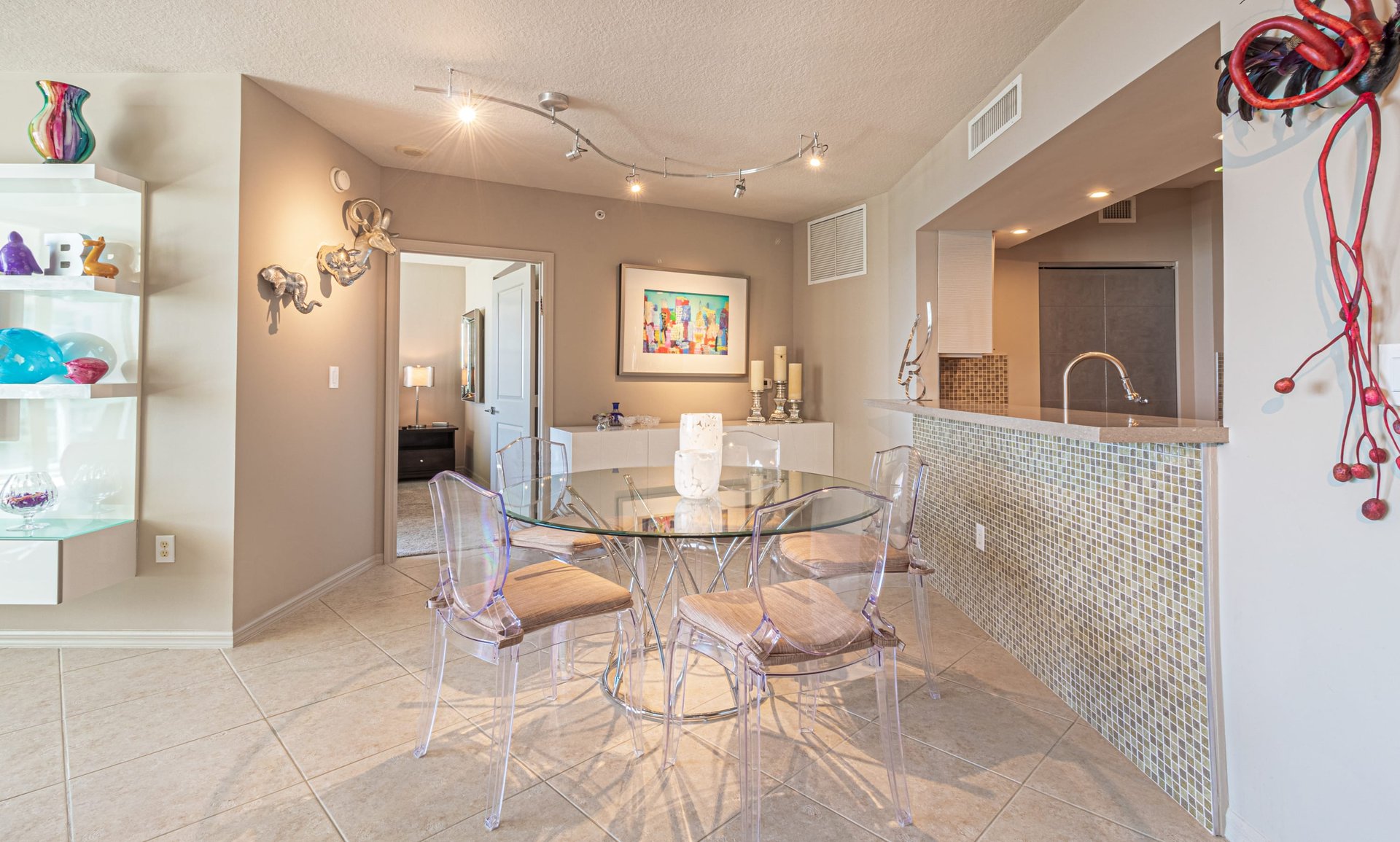 347 N New River Dr Unit: 2701