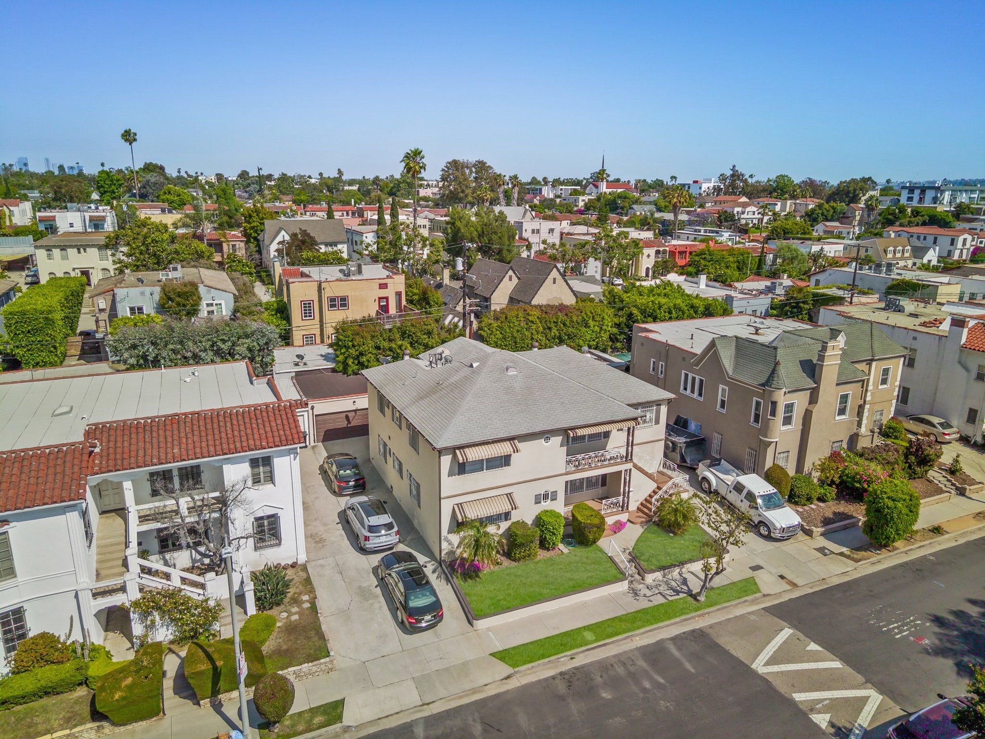 Pristine & Historic Trophy Duplex in Prime Miracle Mile