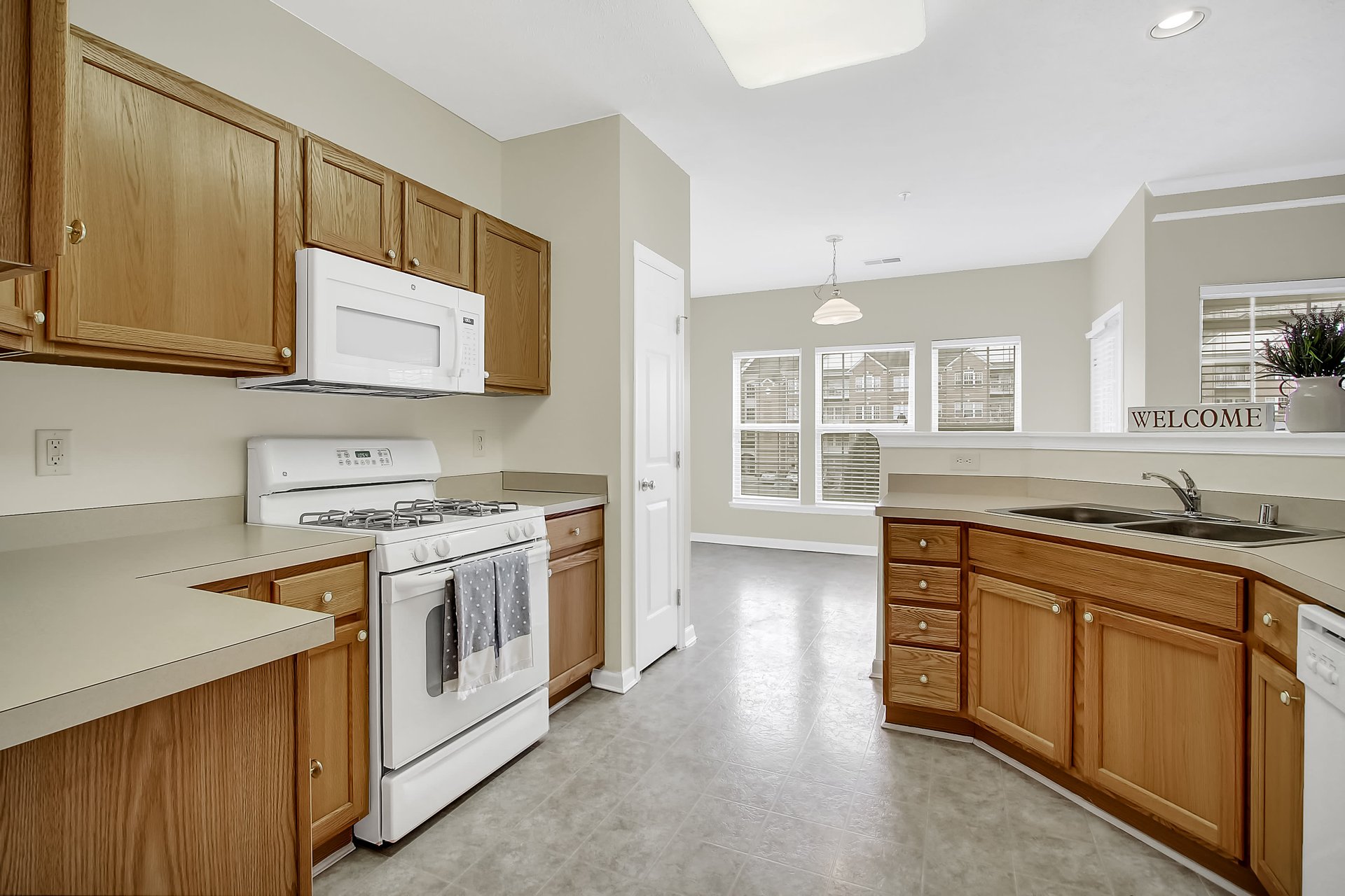 9603-H Amberleigh Lane