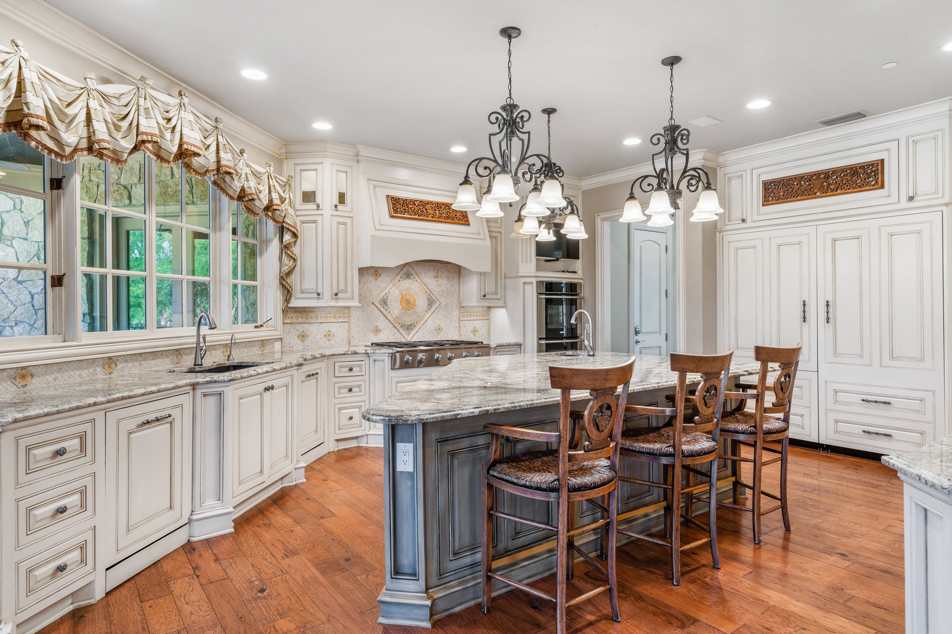 3 Acre Willow Bend Country Golf Course View!