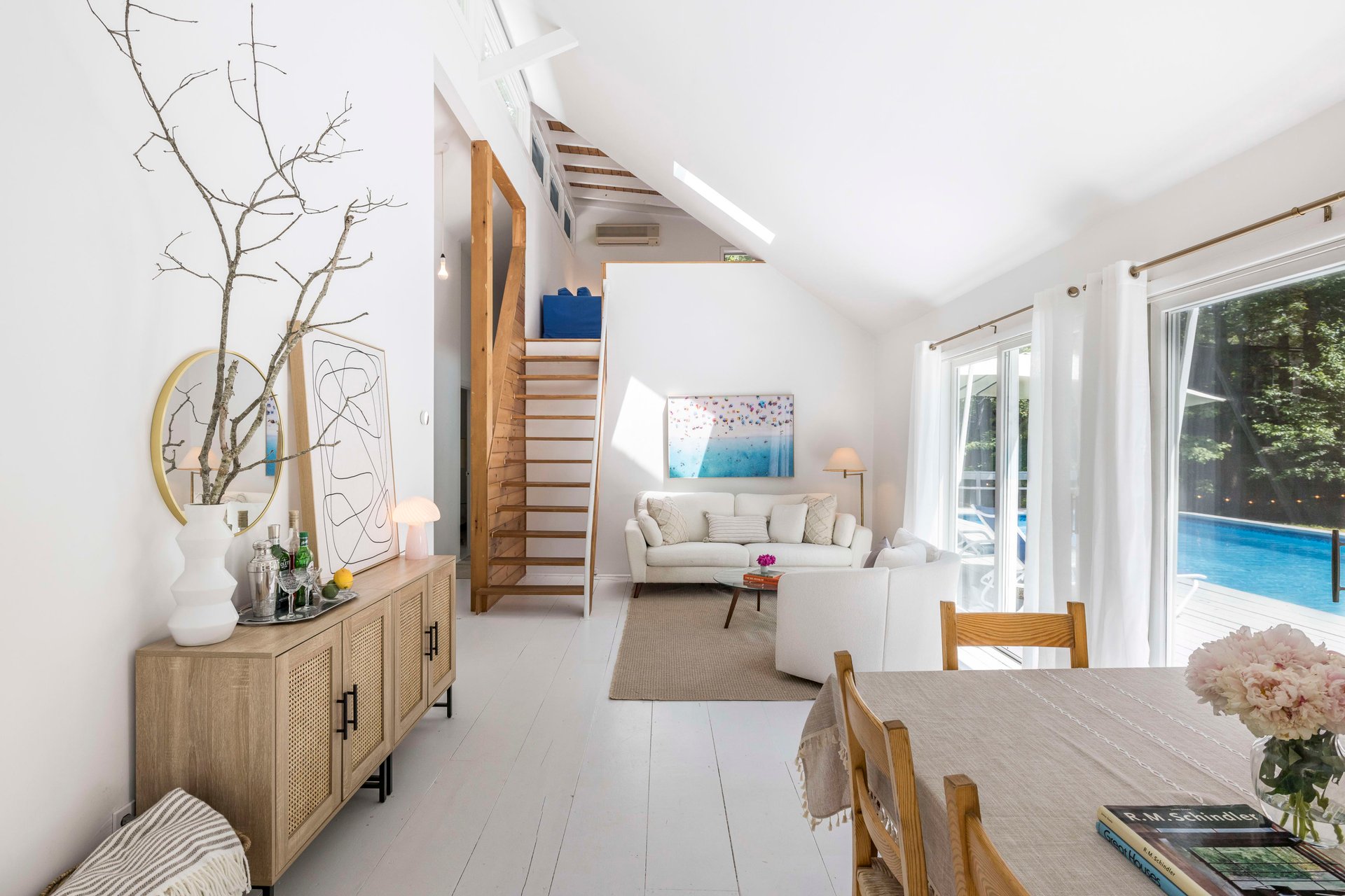 8 Beverly Rd