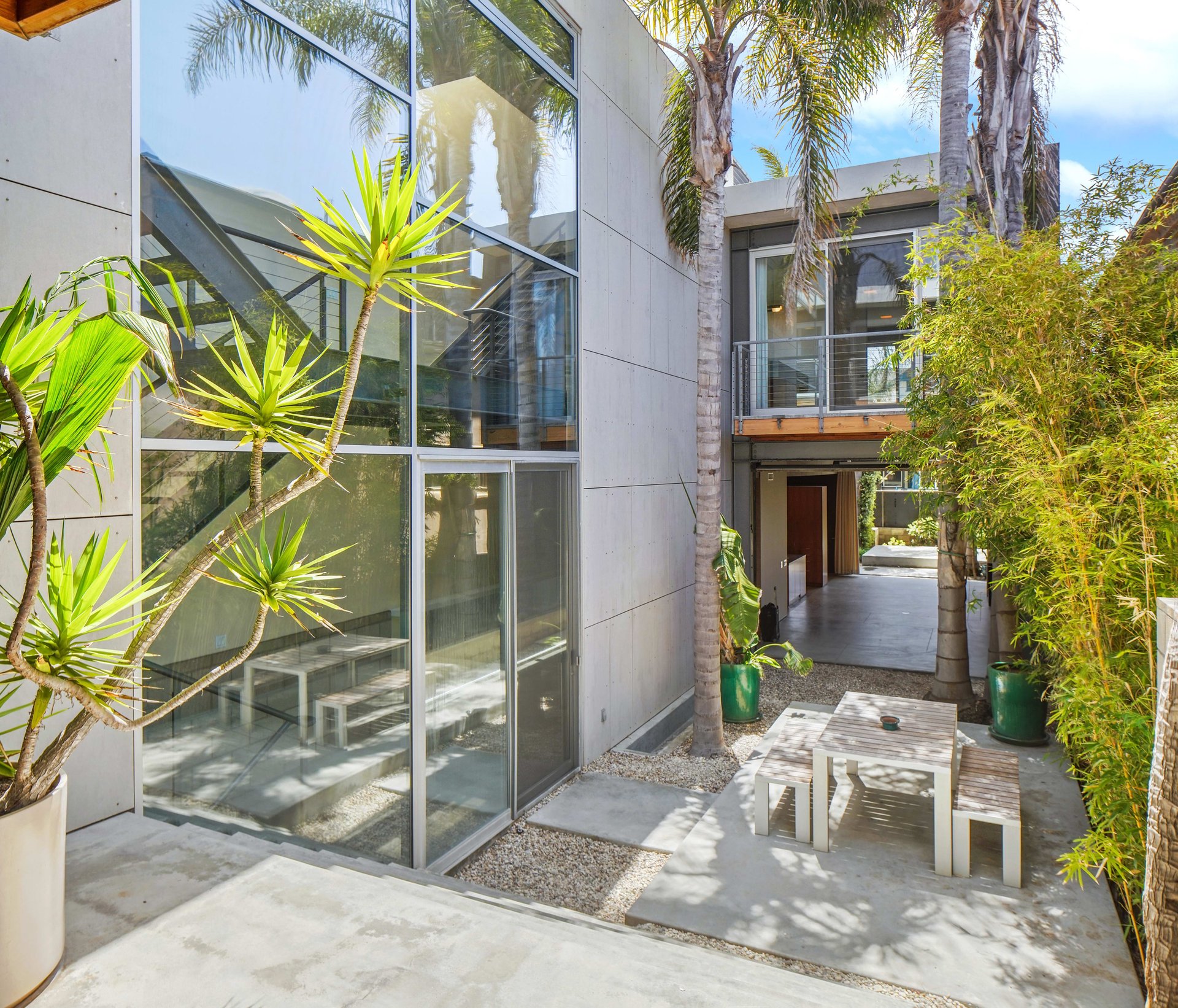 35 Sunset Ave