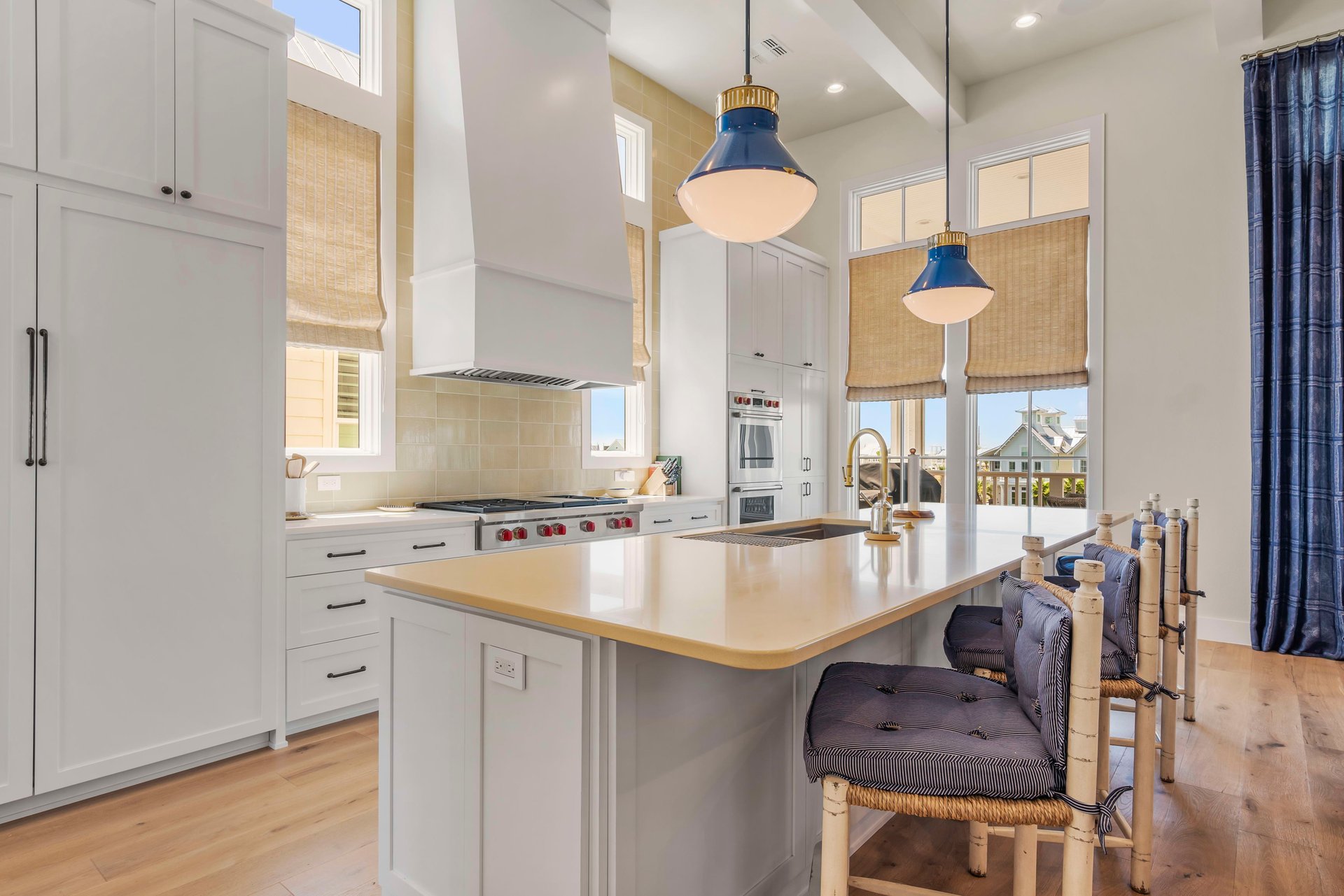 200 Lakeshore Street, Port Aransas, TX 78373