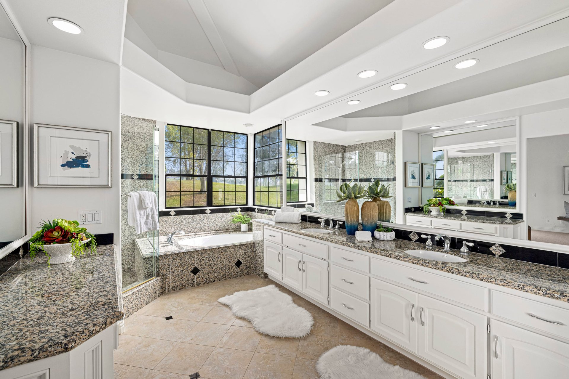 90 Ocean Vista