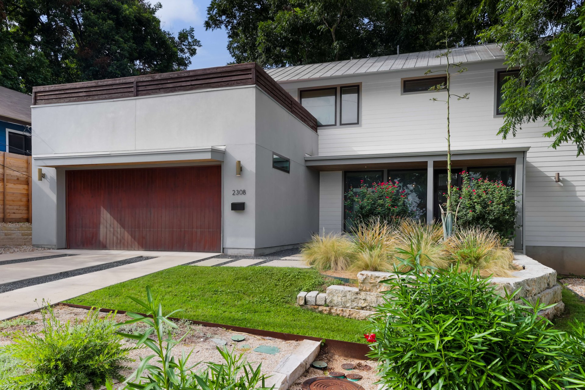 2308 Holly Street