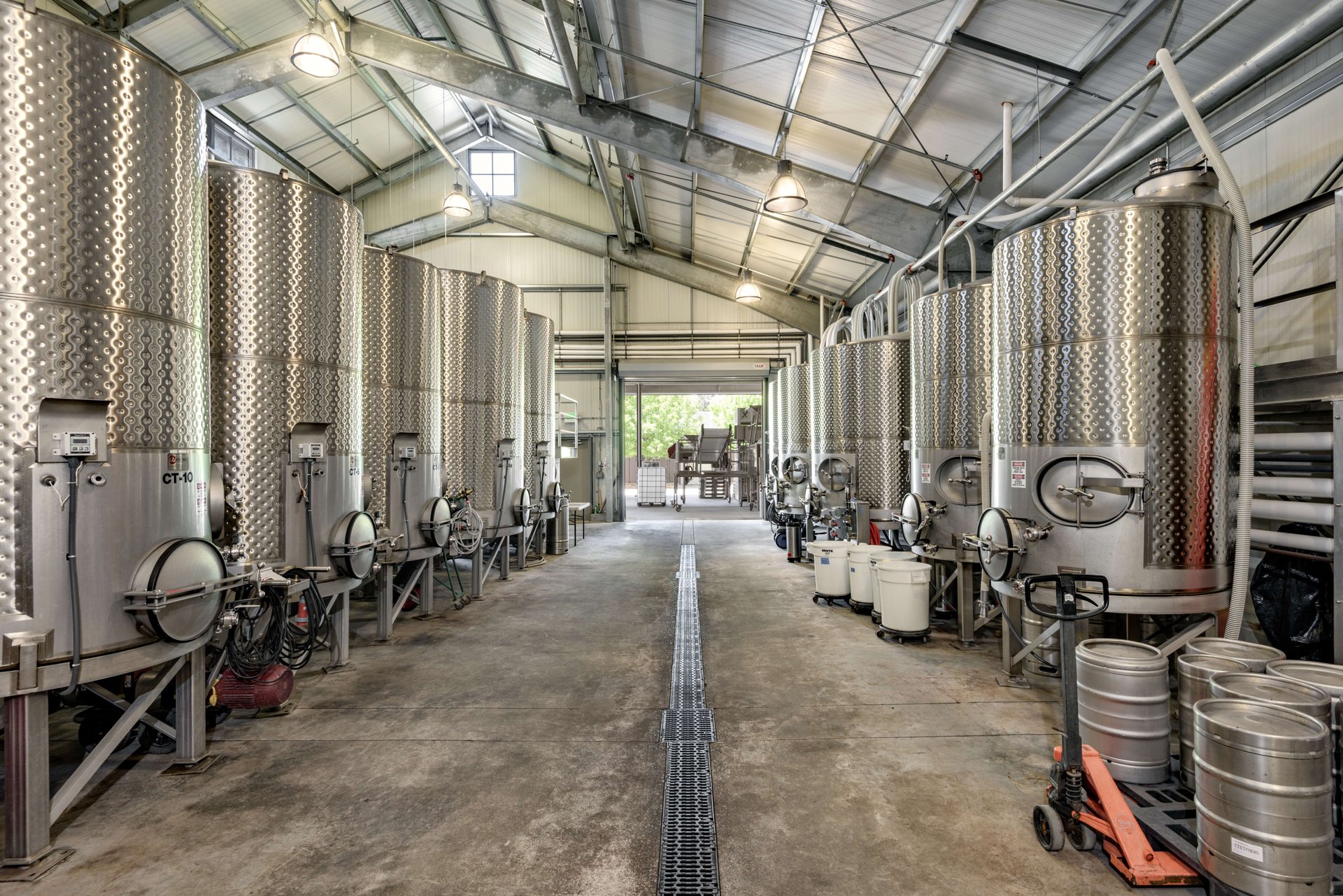 Dry Creek Valley -Production Facility, Tasting Room, & Guest Estate Residence 
