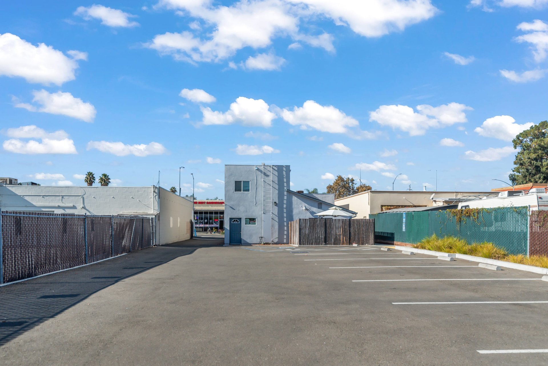 2,230 SF Retail/Office/Medical Owner User Opportunity