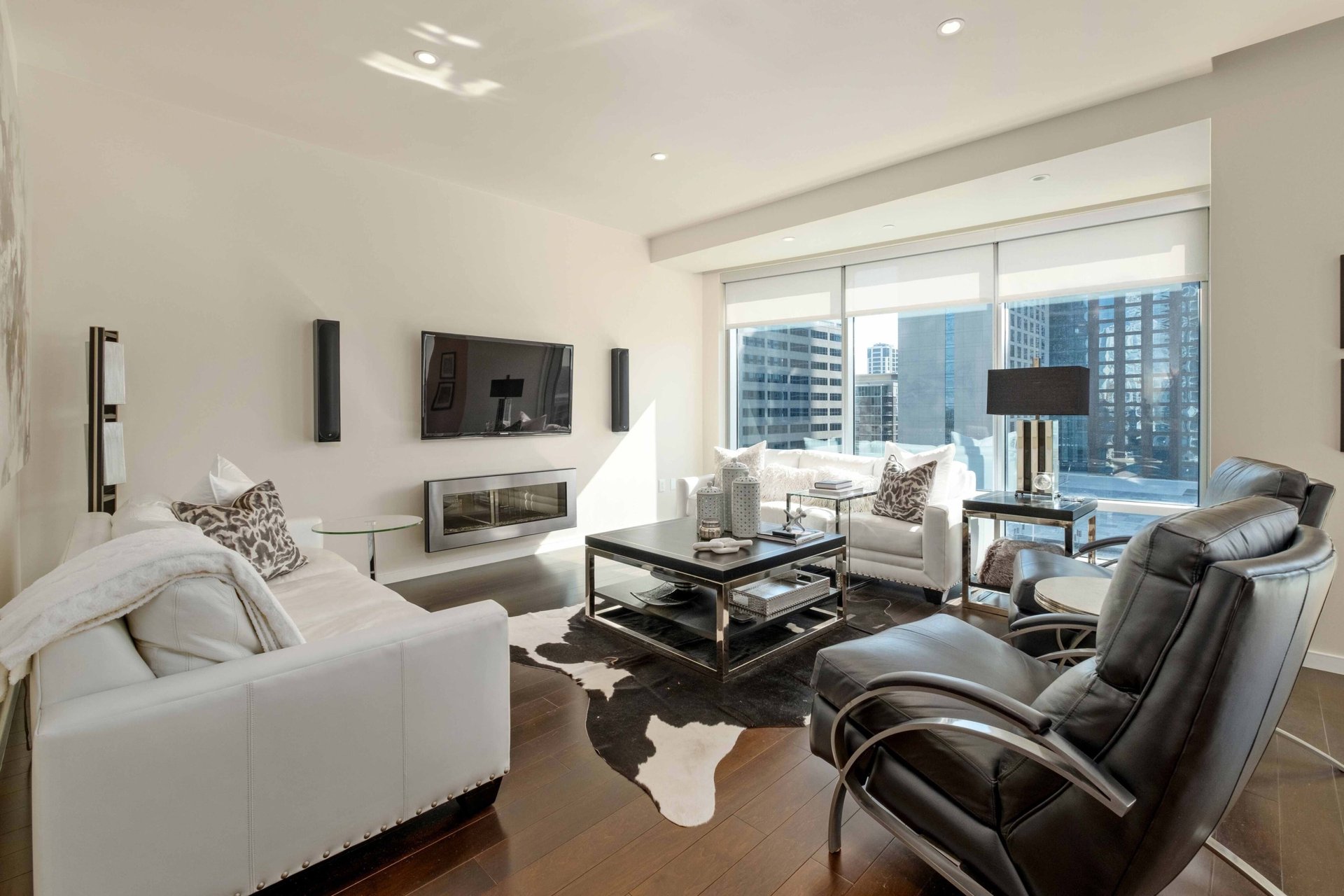 200 Congress Ave #15B