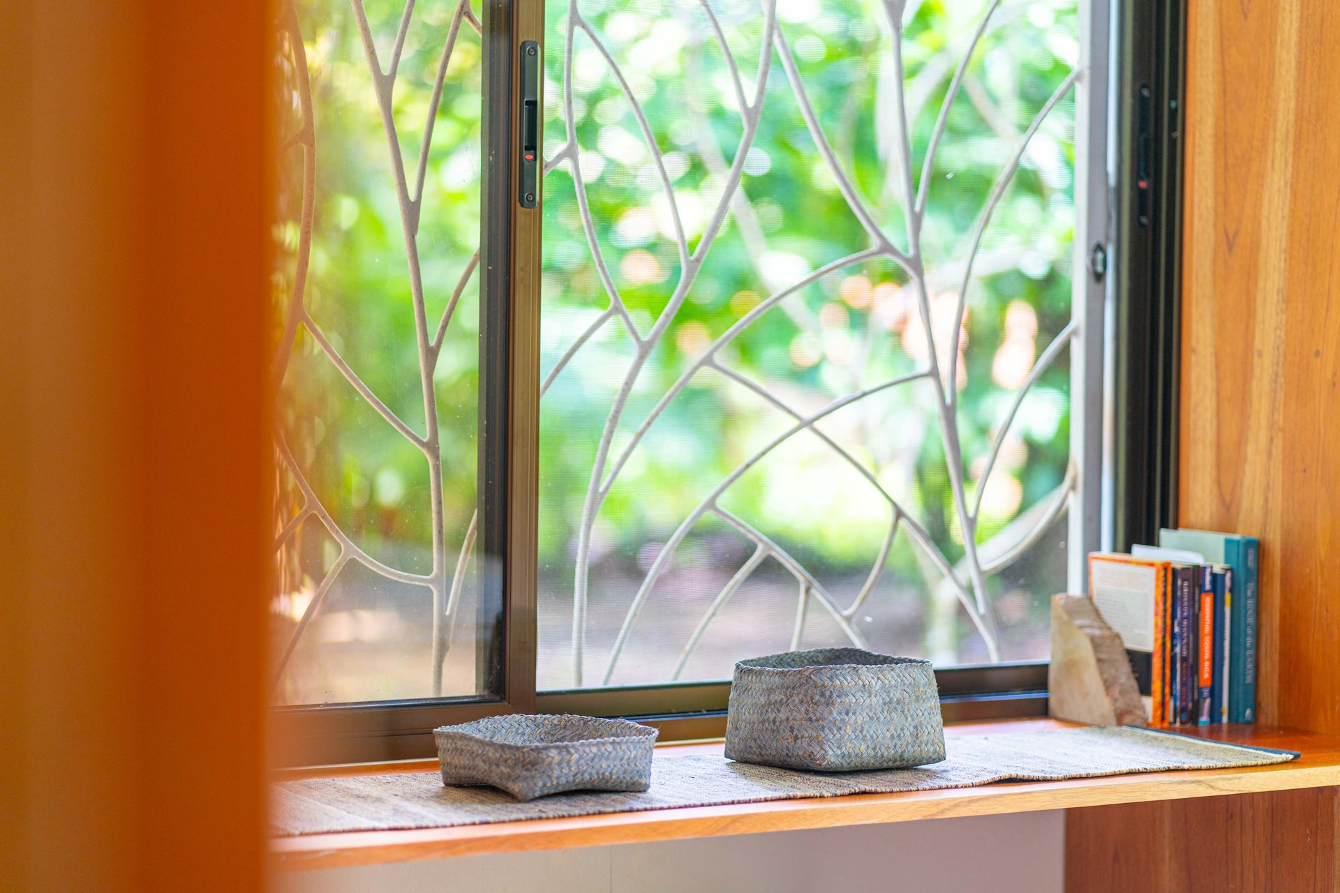 Tropical Tiny House + Pool + Proven Rental