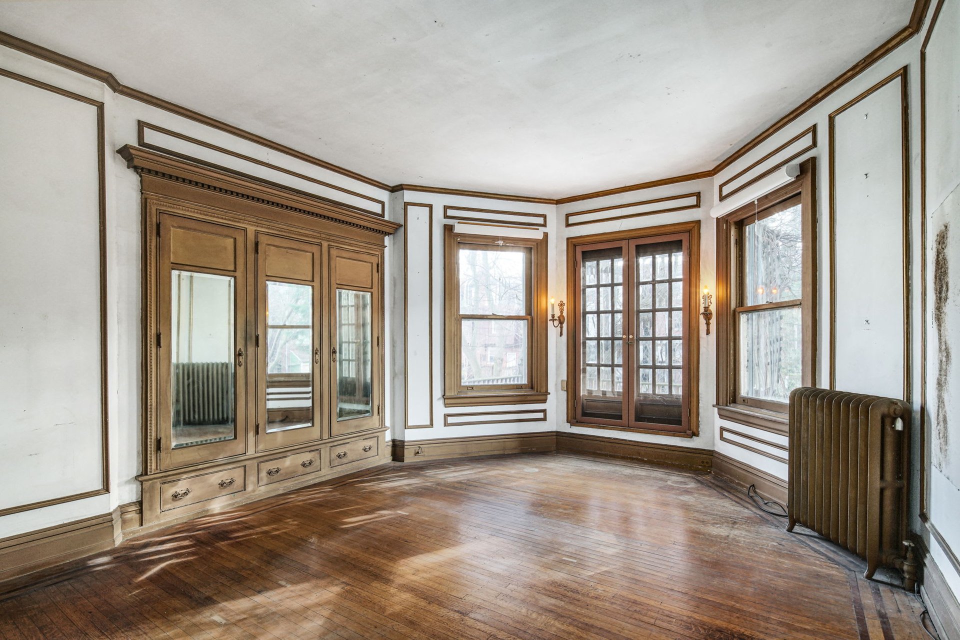 Classic Victorian in Cedar Park