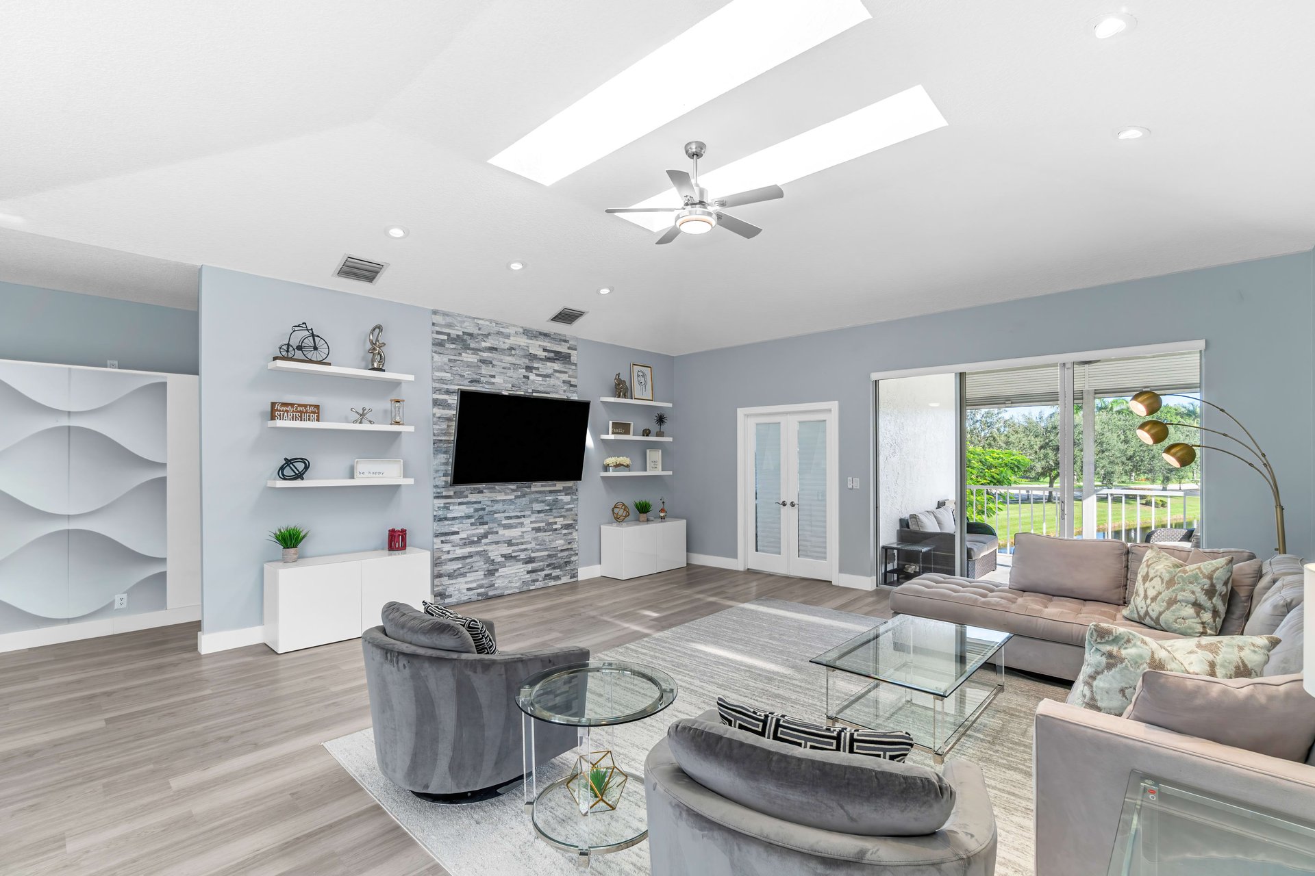 5208 Lake Catalina Drive North D