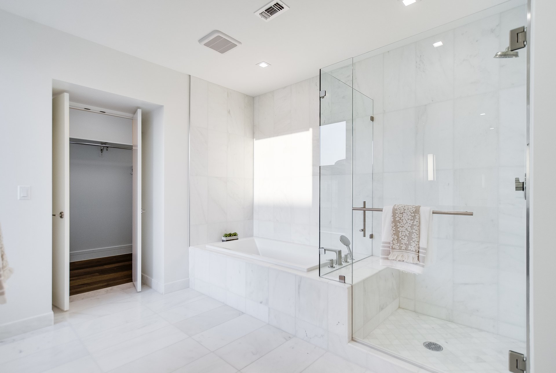 Fifth & West, #1501