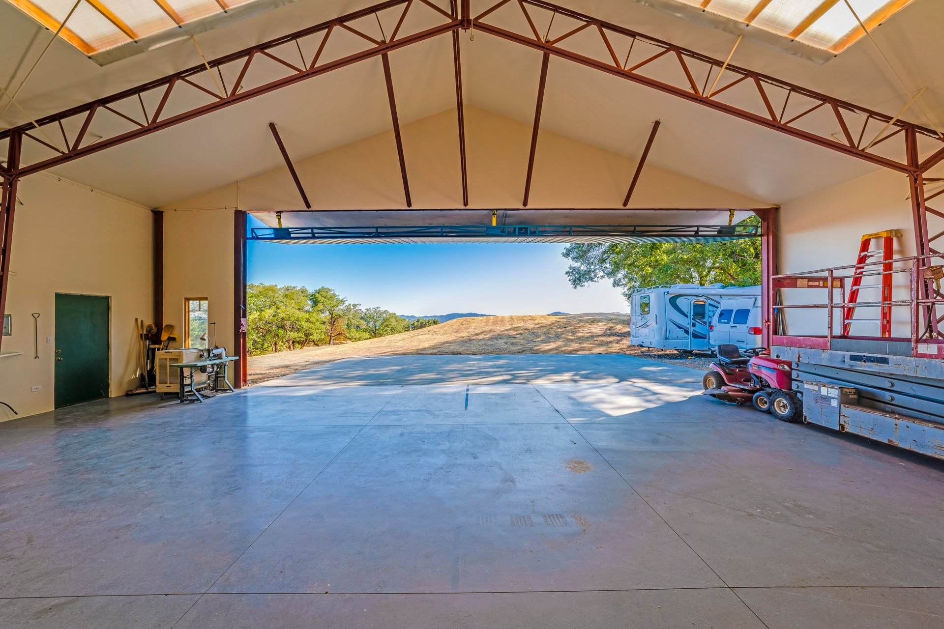 Modern Anderson Valley Enclave