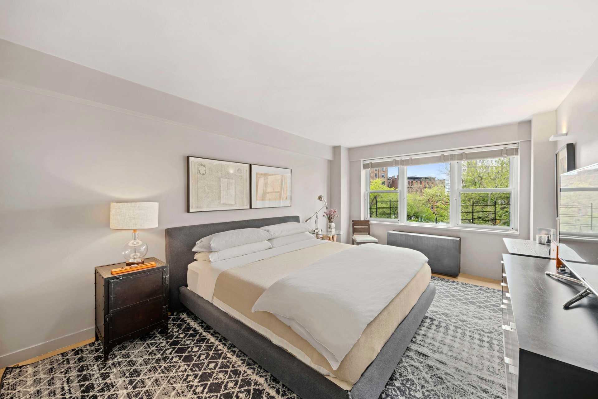 69 West 9th Street, 4B