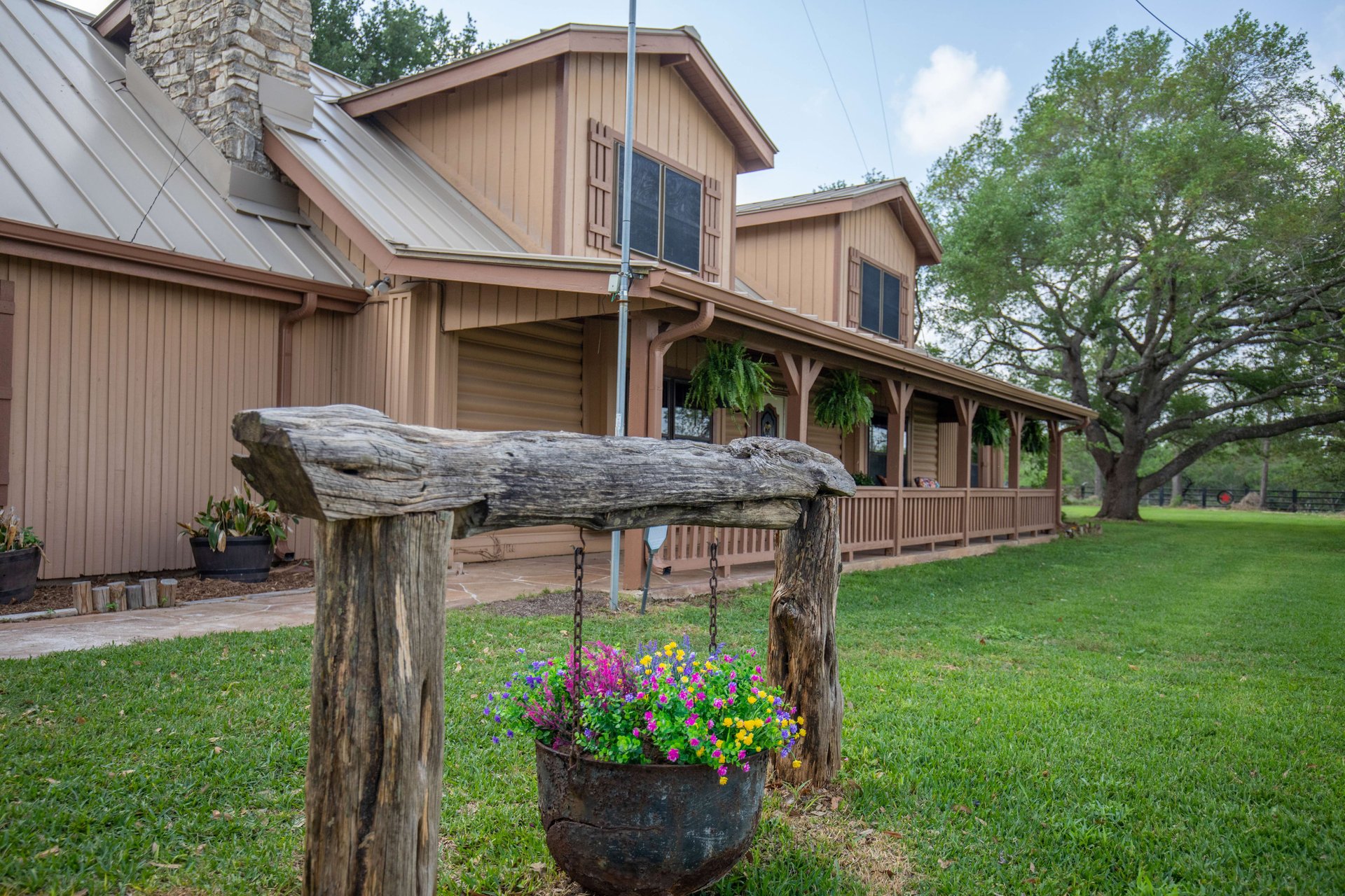 Gorgeous 98.5 Acre Horse Property PLUS           4900 Sq Ft Home