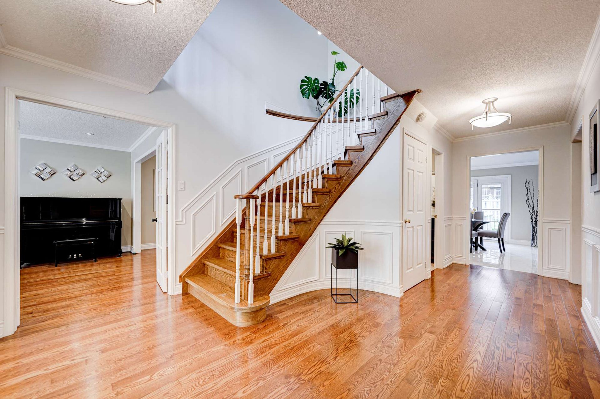 1391 Fieldcrest Lane