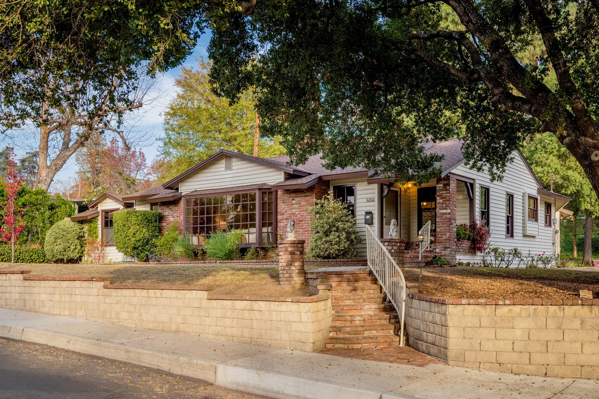 3200 Sparr Blvd.