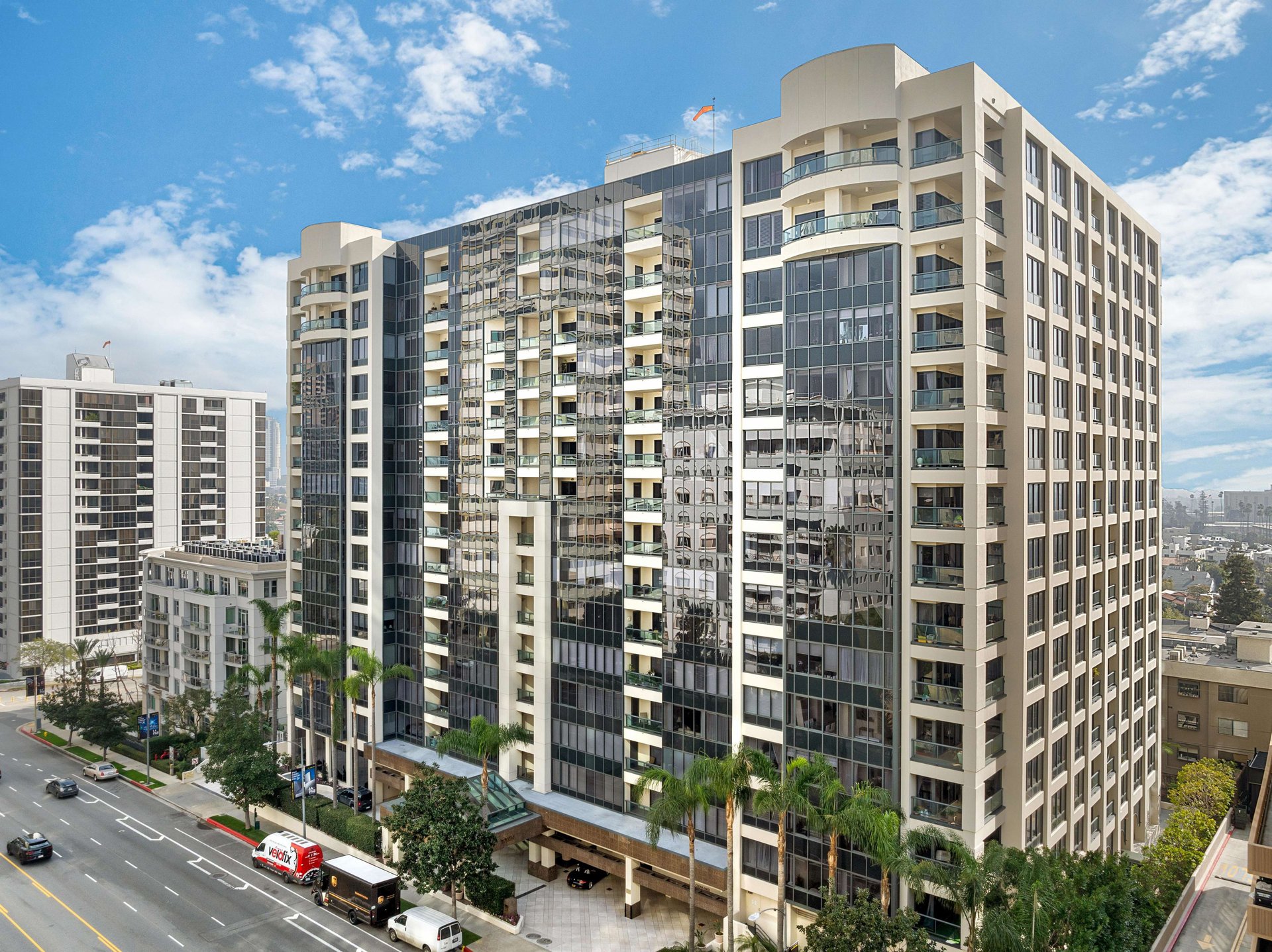 Park Wilshire #906, Wilshire Corridor