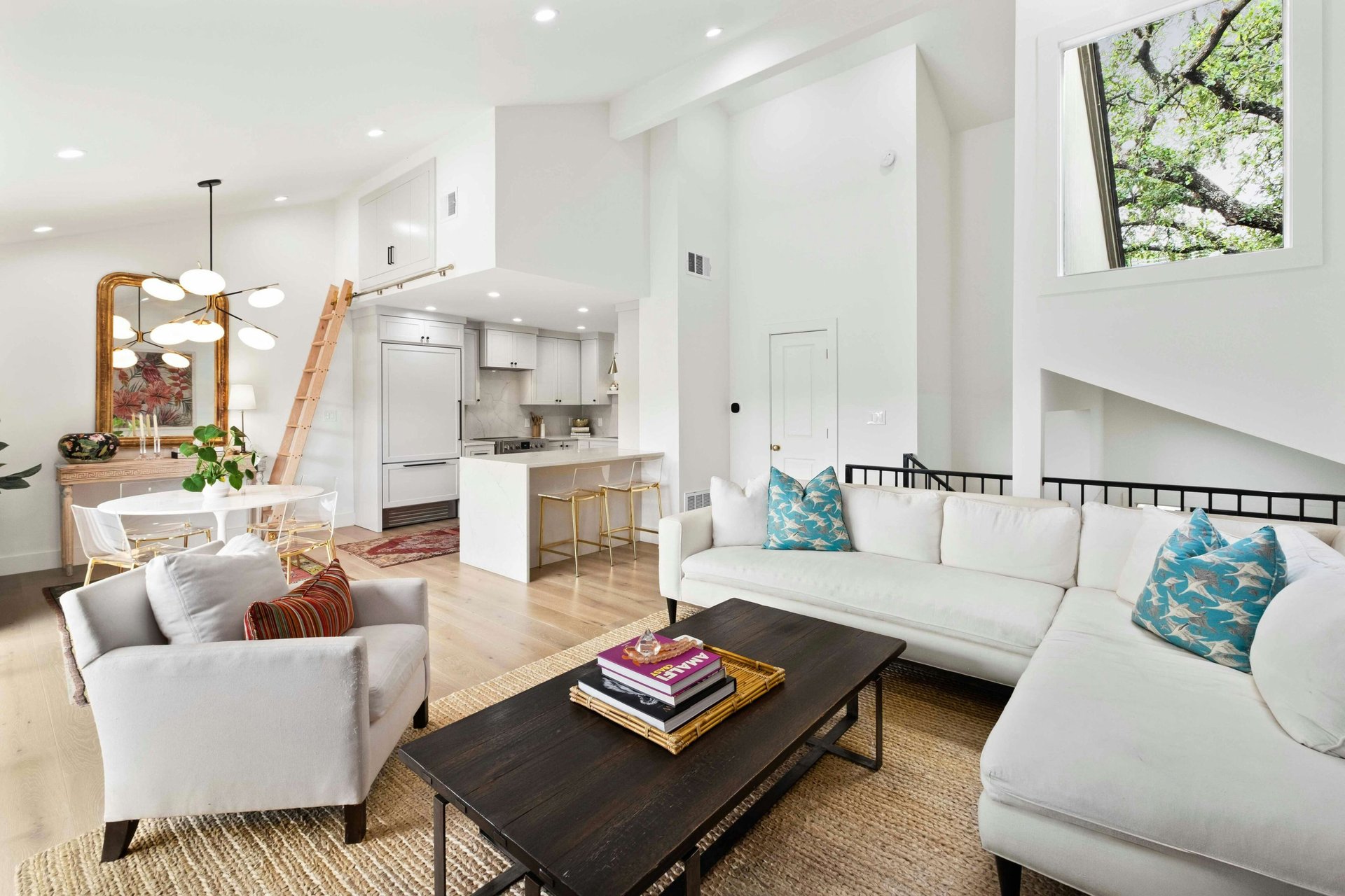 1821 Westlake Drive #105