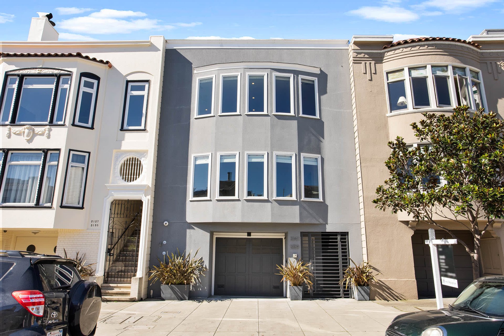 3141 Gough Street