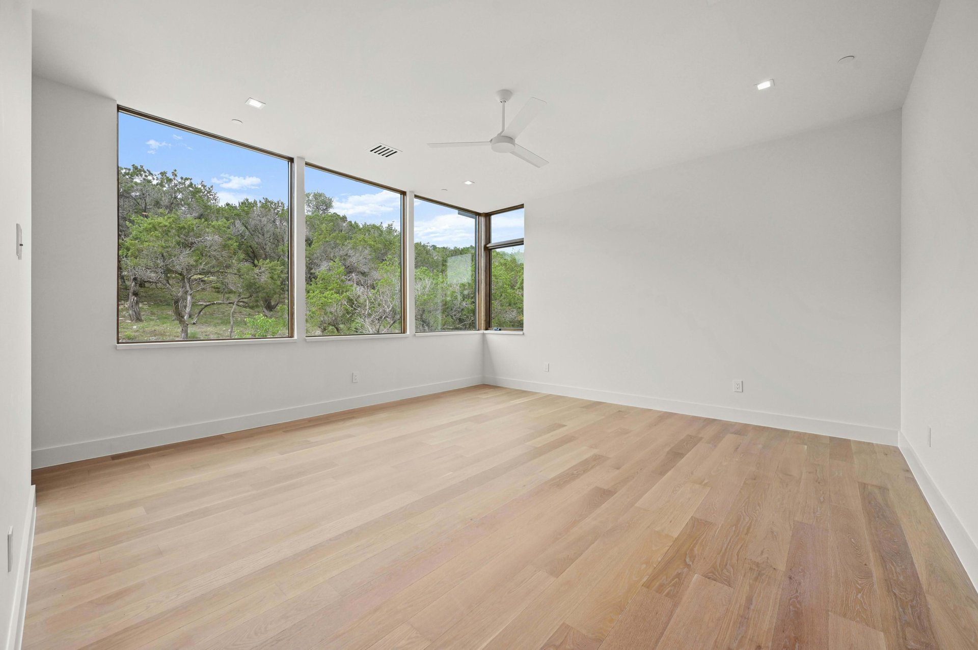 2 Valbella Drive