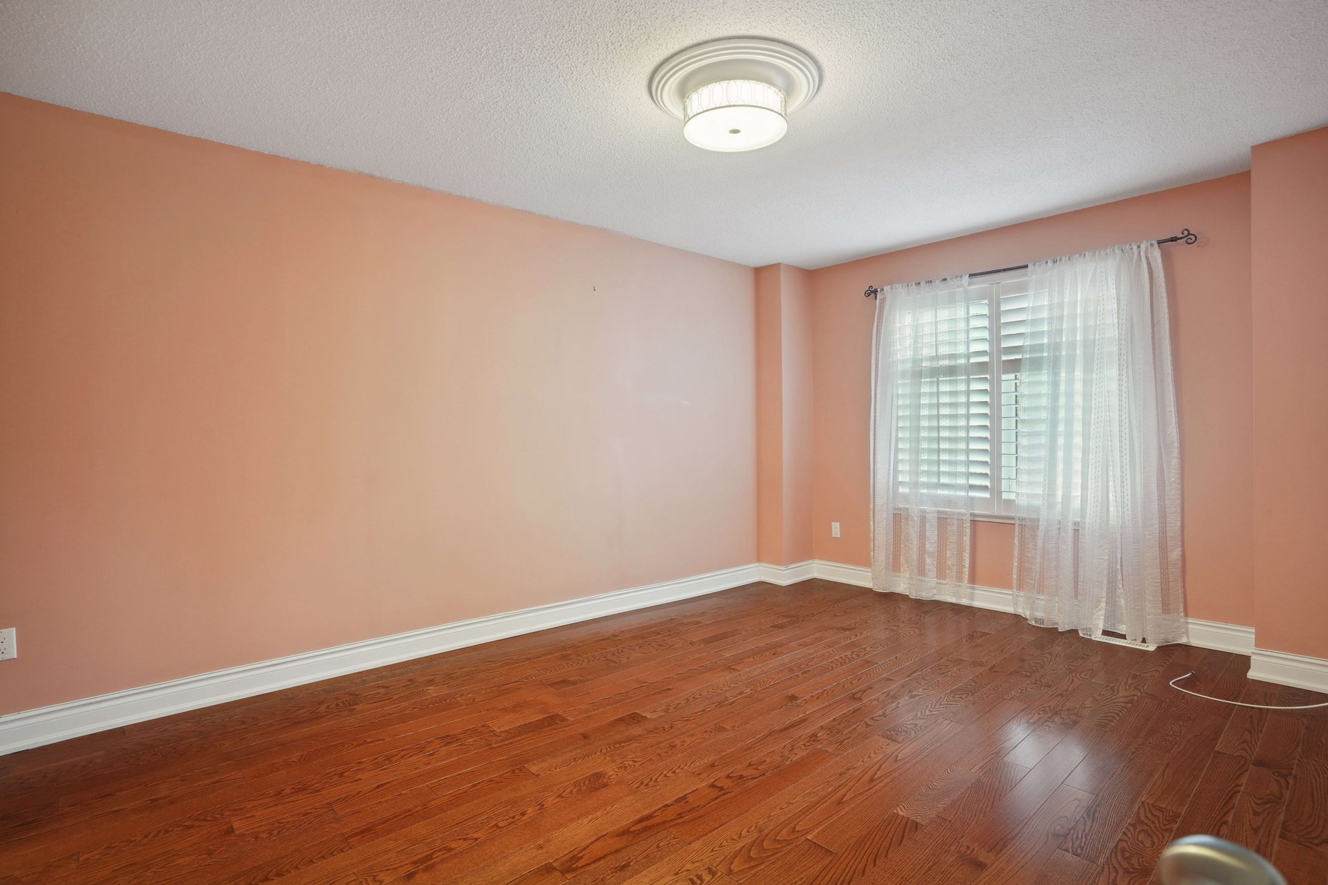 Fully renovated 4 bedroom in great location!