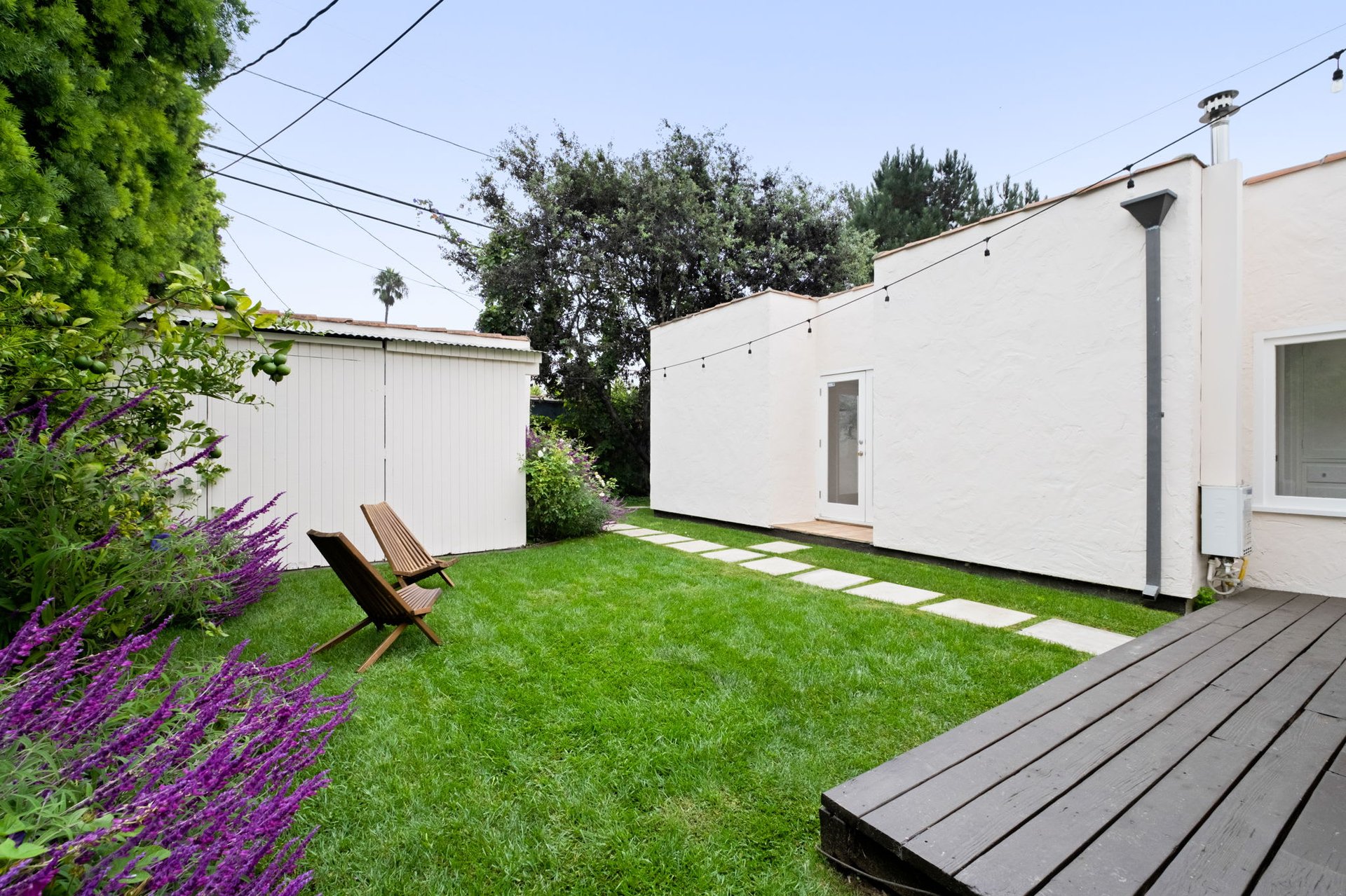 Beautifully Re-imagined Spanish Modern in Wilshire Vista