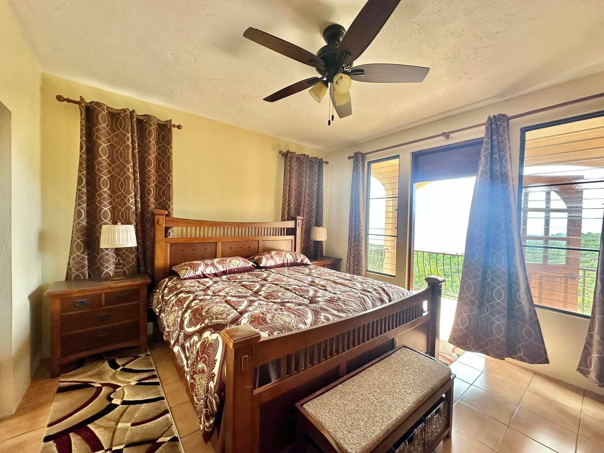 838 Joe's Hill 2 Bedroom Apartment