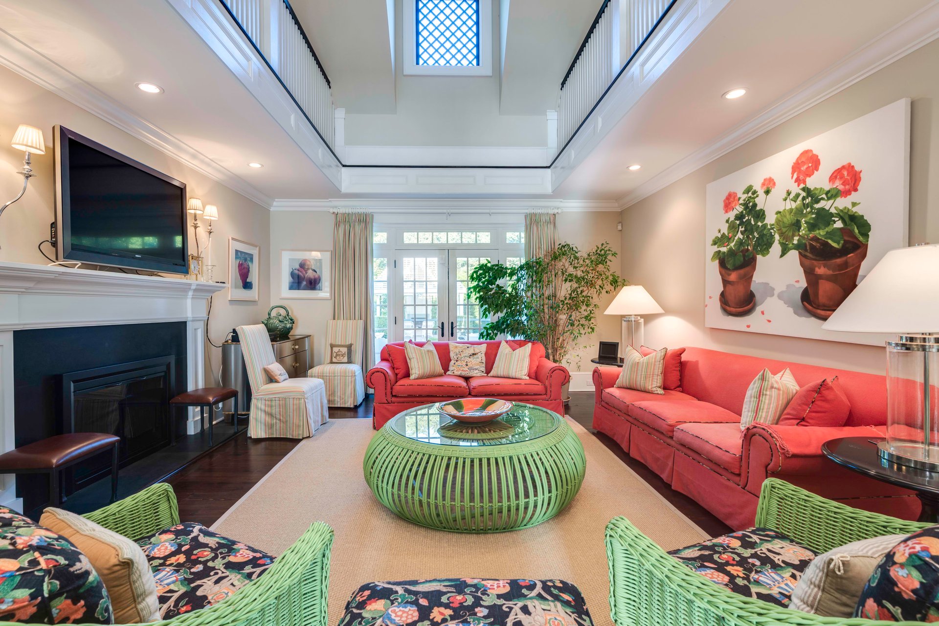Furnished Designer Luxury Cottage in a Historic Waterfront Neighborhood