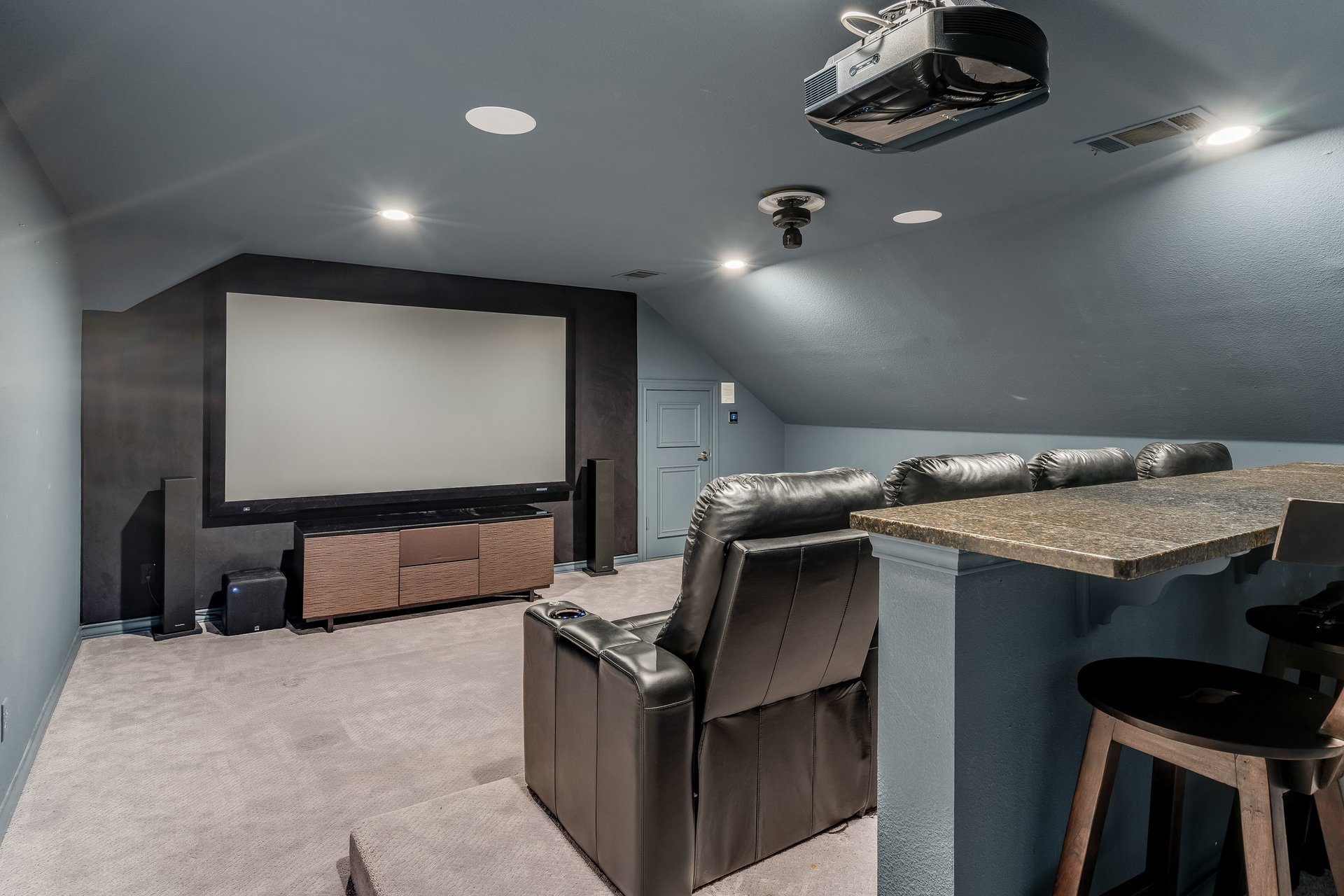 Rare Find 1.5 Story in Starwood!