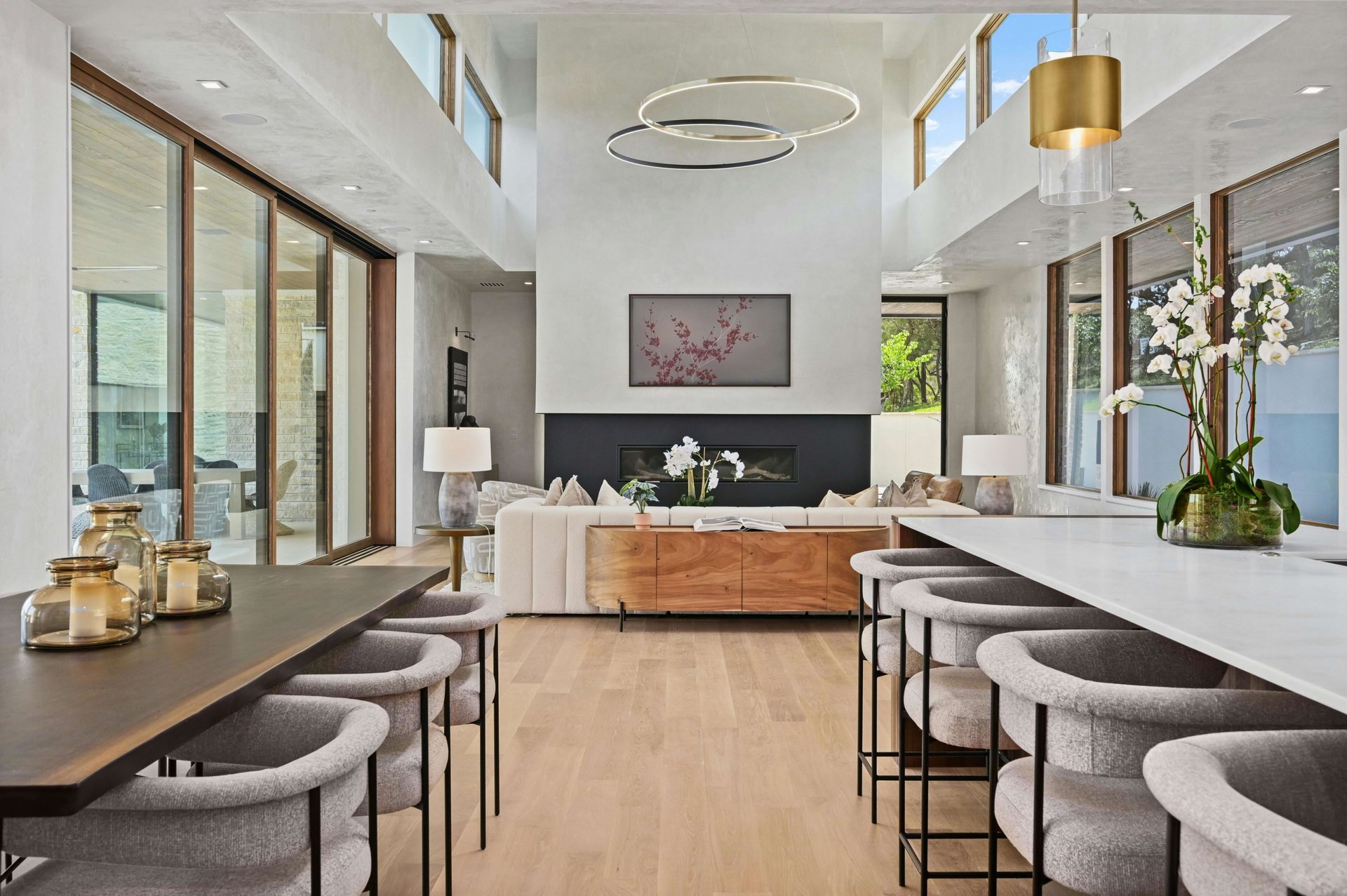 2 Valbella Drive
