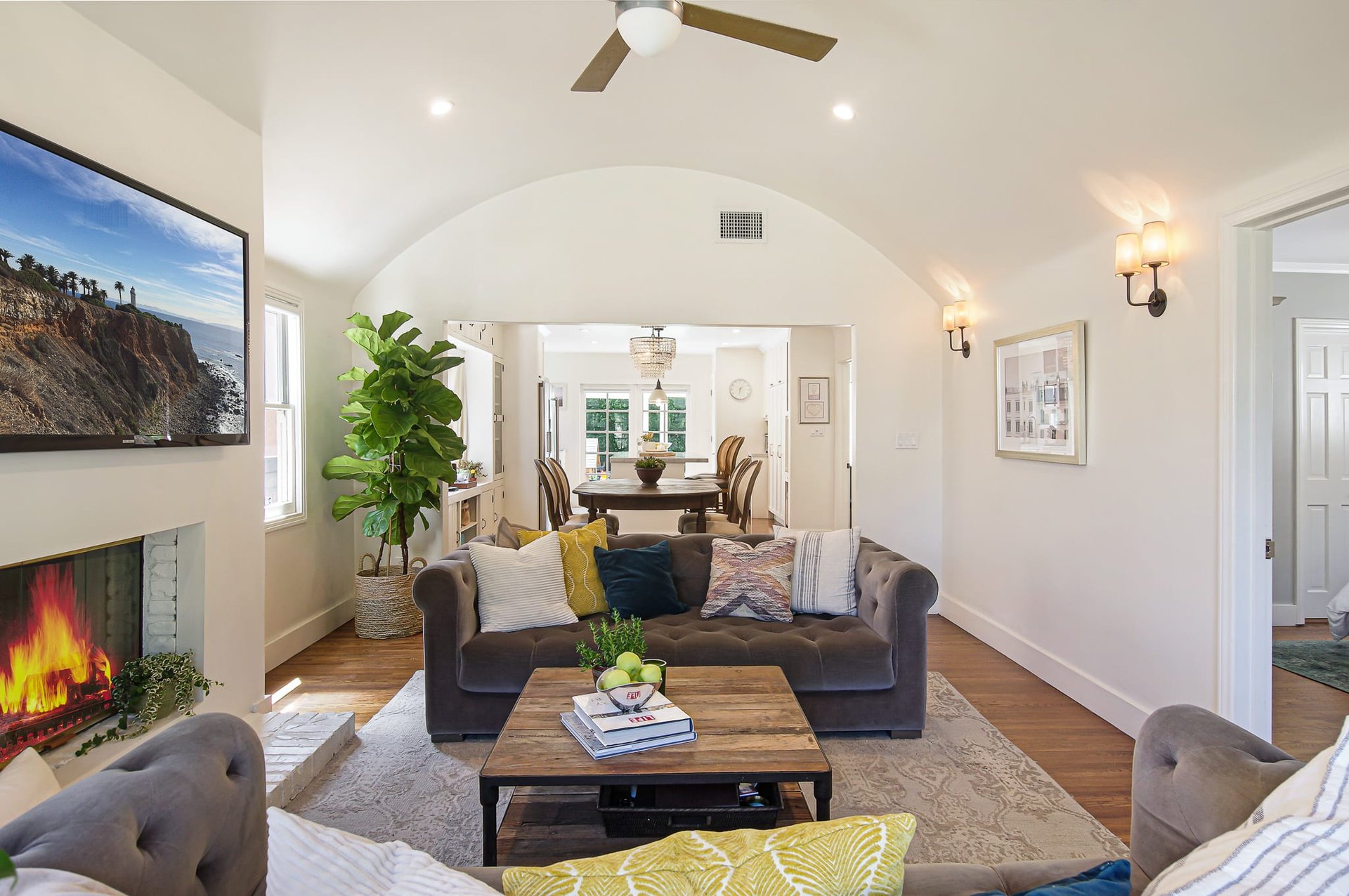 LOVINGLY RESTORED 2-STORY TRADITIONAL HOME IN PRIME RANCHO PARK