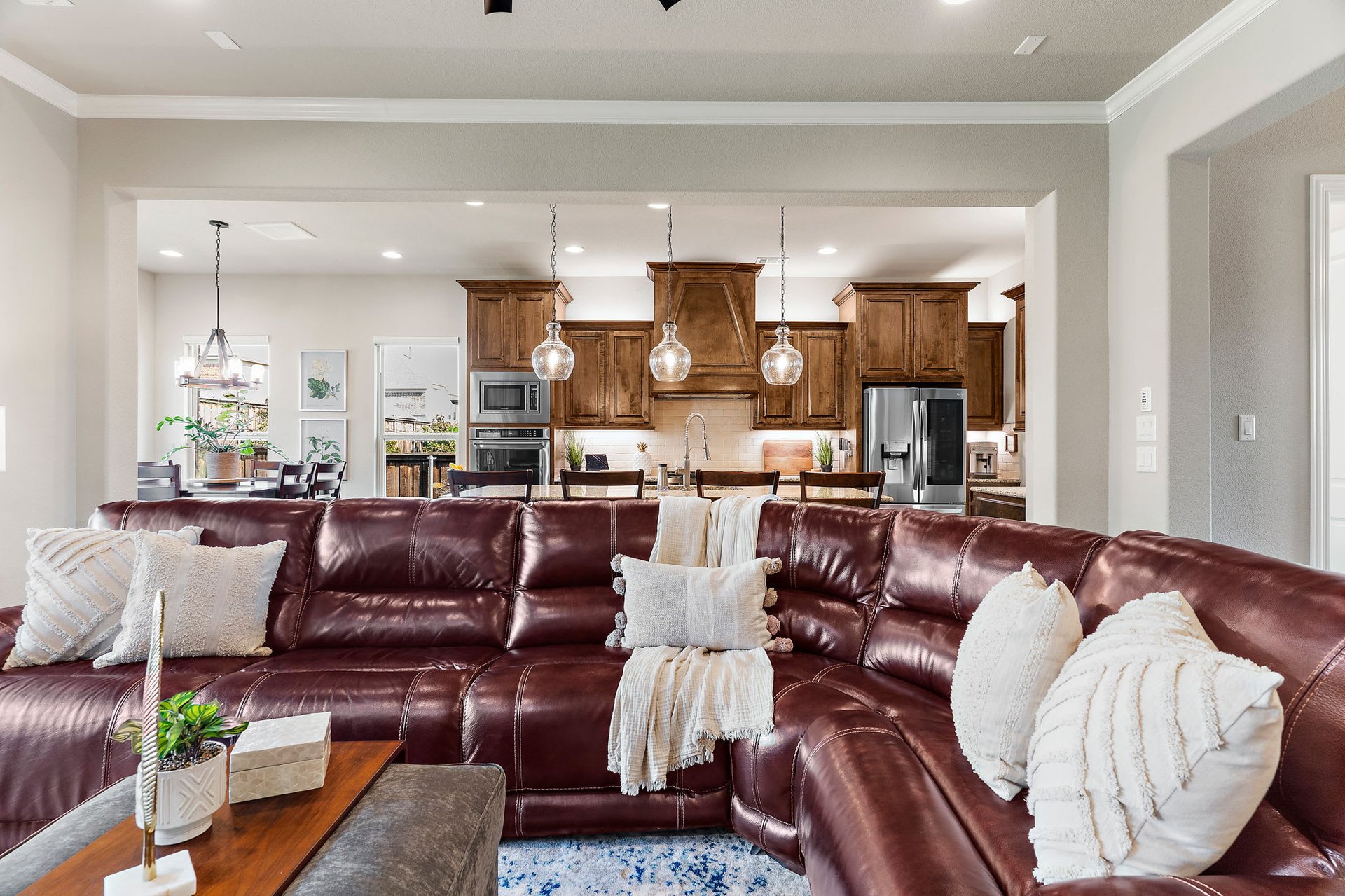 2082 Kennedy Drive (3% BAC)