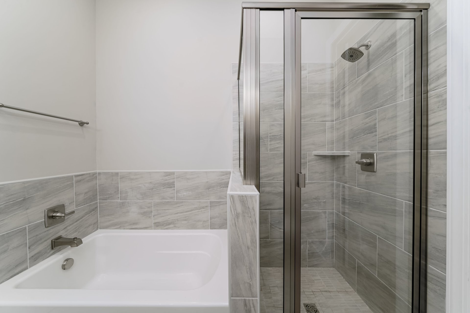 Luxury Living in the Village of Providence! 3 Bedrooms!