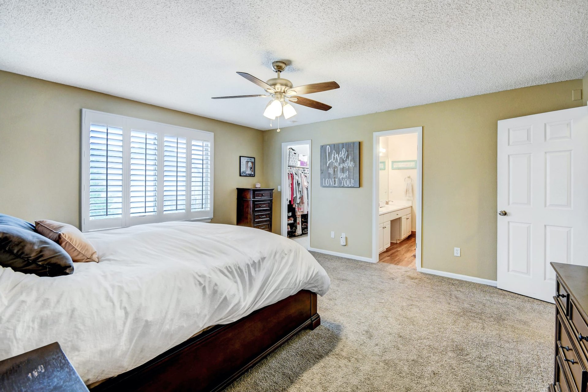 10636 Hyacinth Court