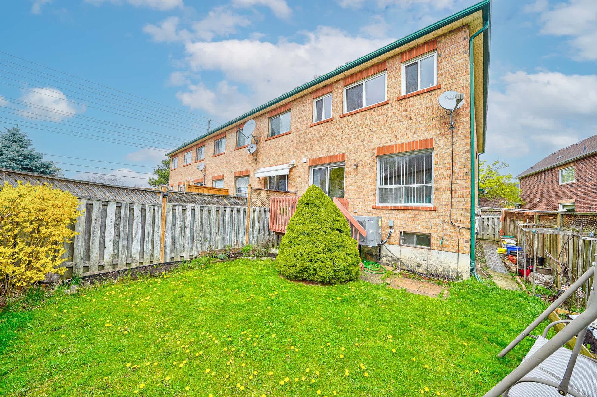 6980 Dunnview Crt
