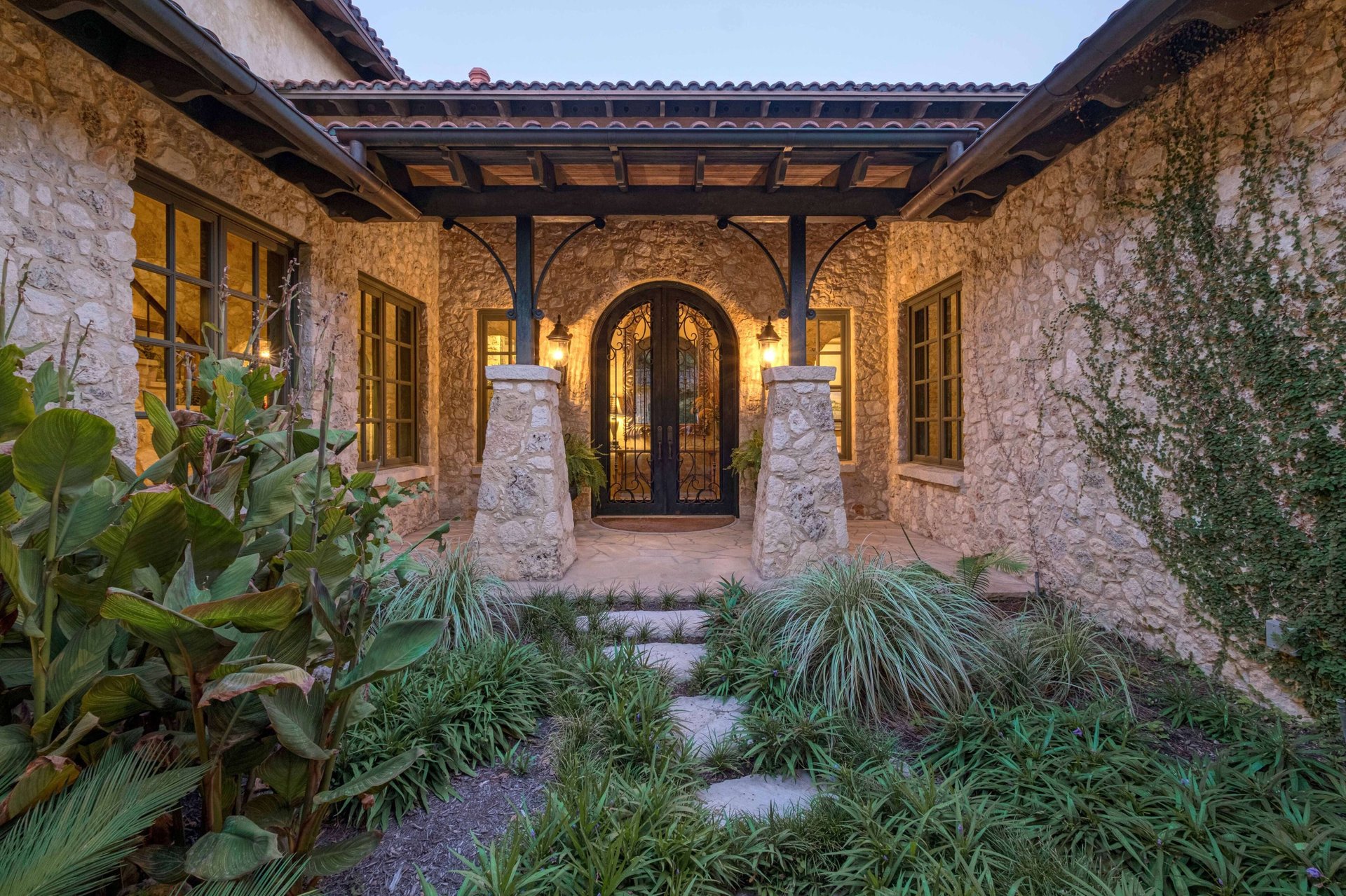 3601 Toro Canyon Road
