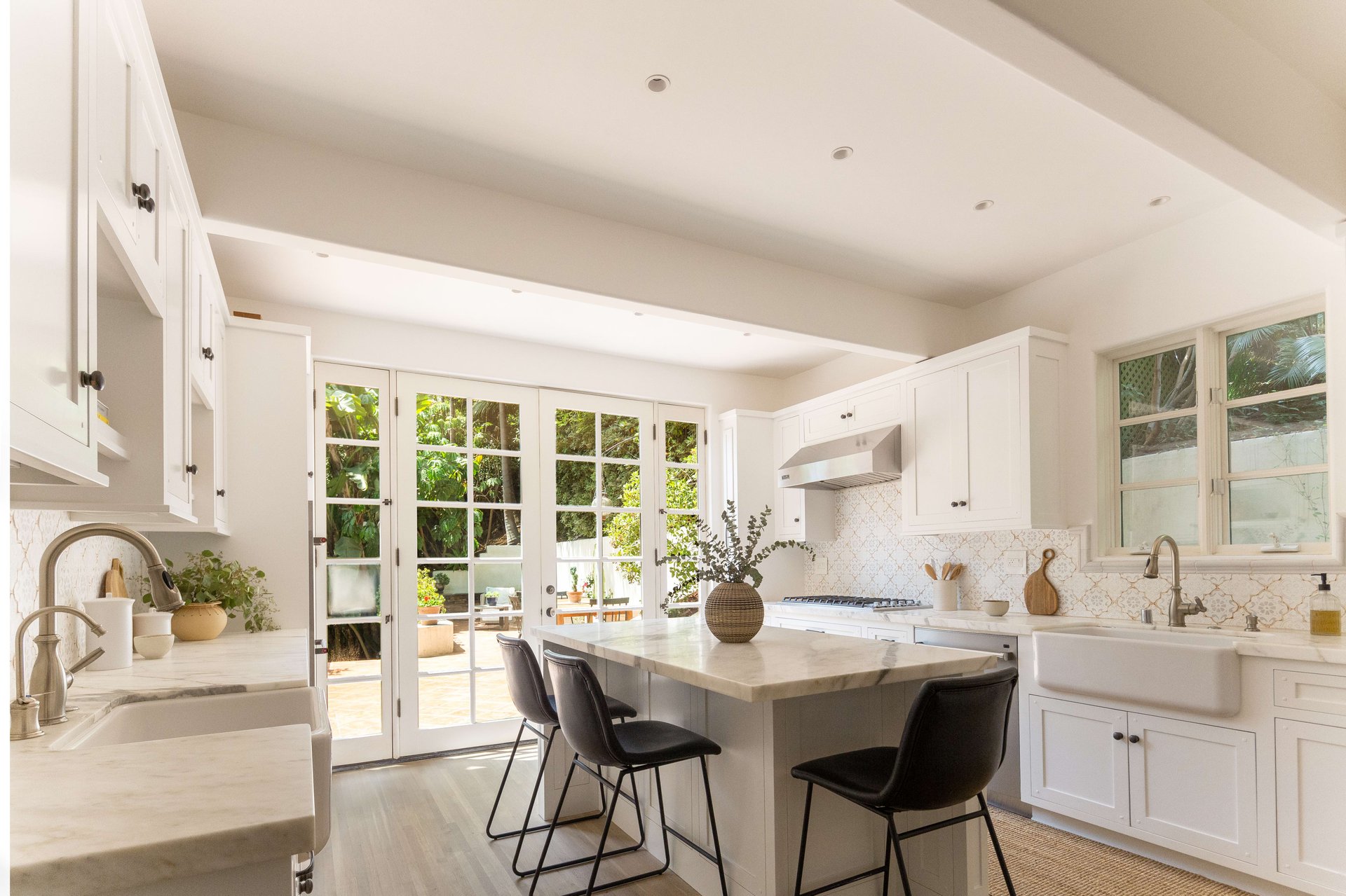 2177 Fern Dell Pl, Los Feliz